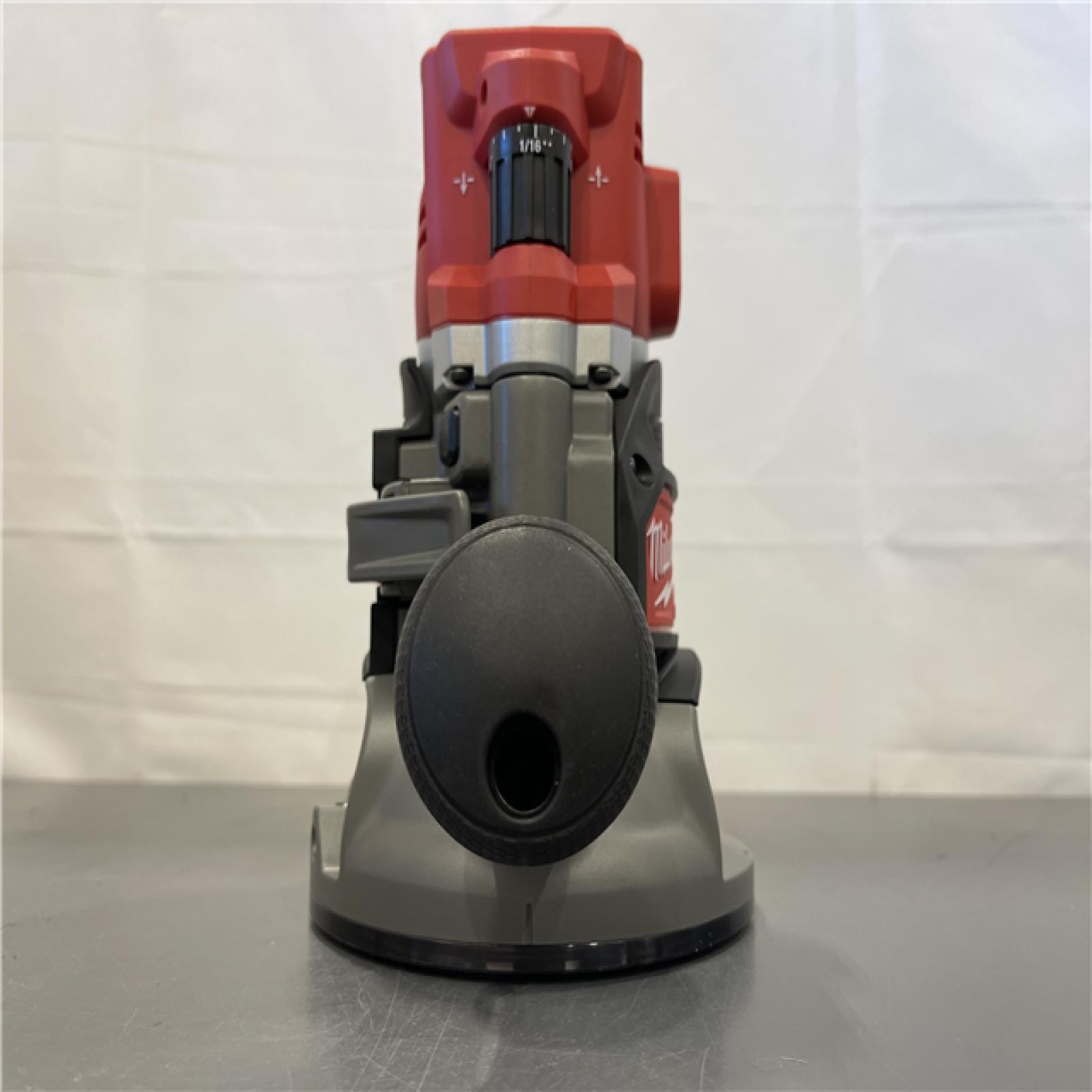 AS-IS - Milwaukee M18 FUEL Brushless Cordless 1/2 Router (Tool Only)