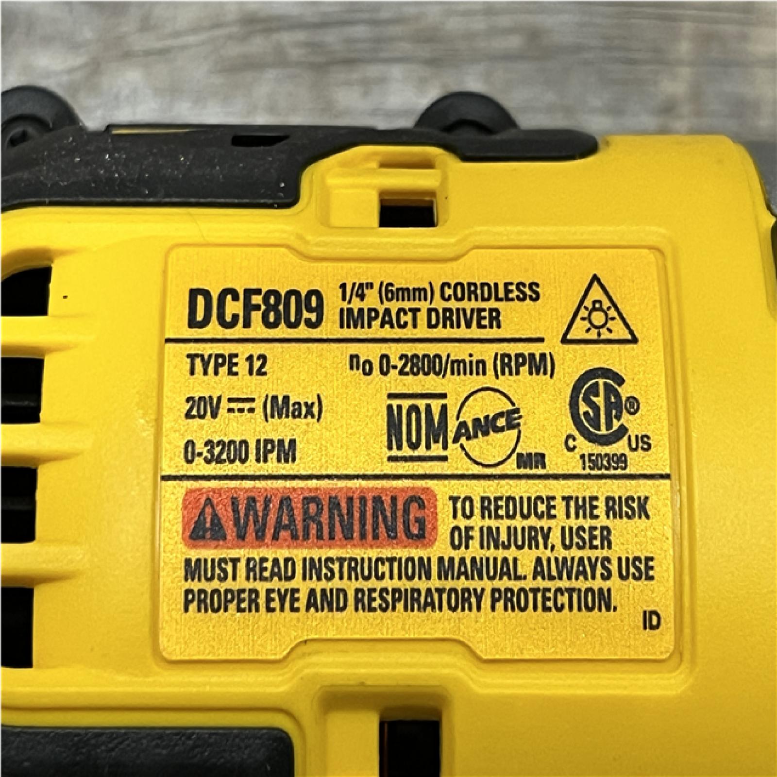 AS-IS DEWALT Atomic 20V Max Lithium-Ion Brushless Cordless Compact 1/4 in. Impact Driver Kit