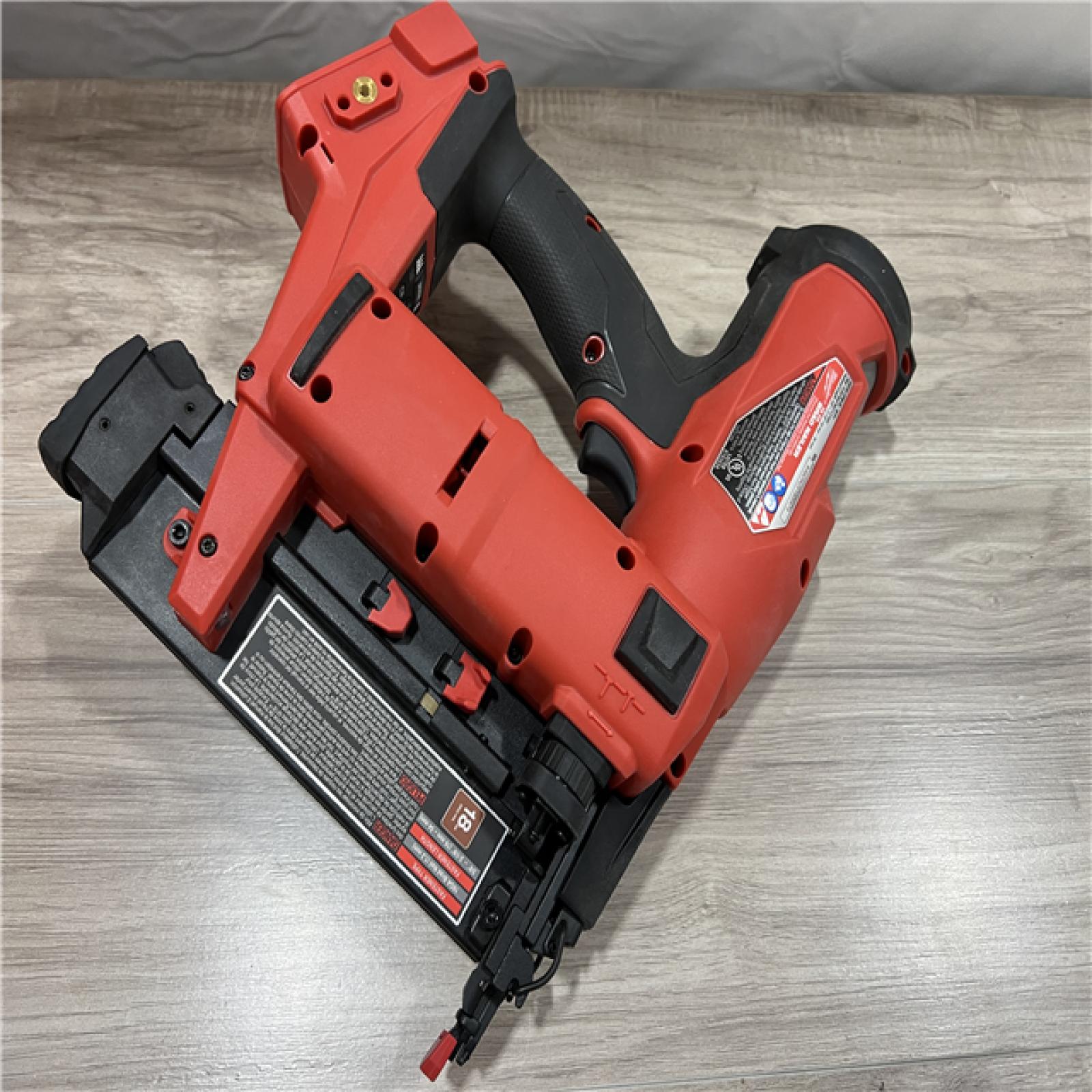 AS-IS Milwaukee FUEL 18-Volt Lithium-Ion Brushless Cordless Gen II 18-Gauge Brad Nailer (Tool-Only)