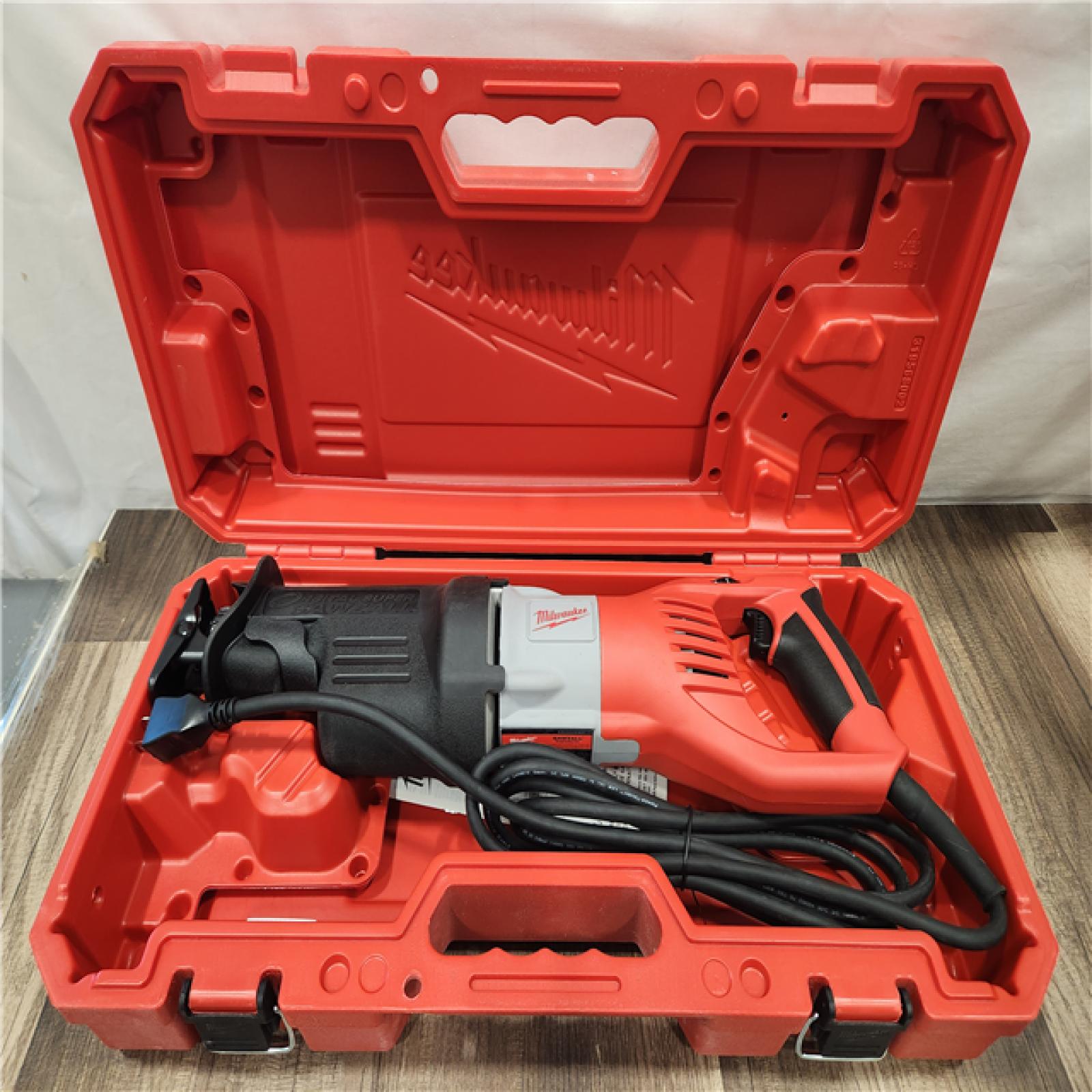 AS-IS- Milwaukee 15.0 Amp Super Sawzall Reciprocating Saw with Carrying Case