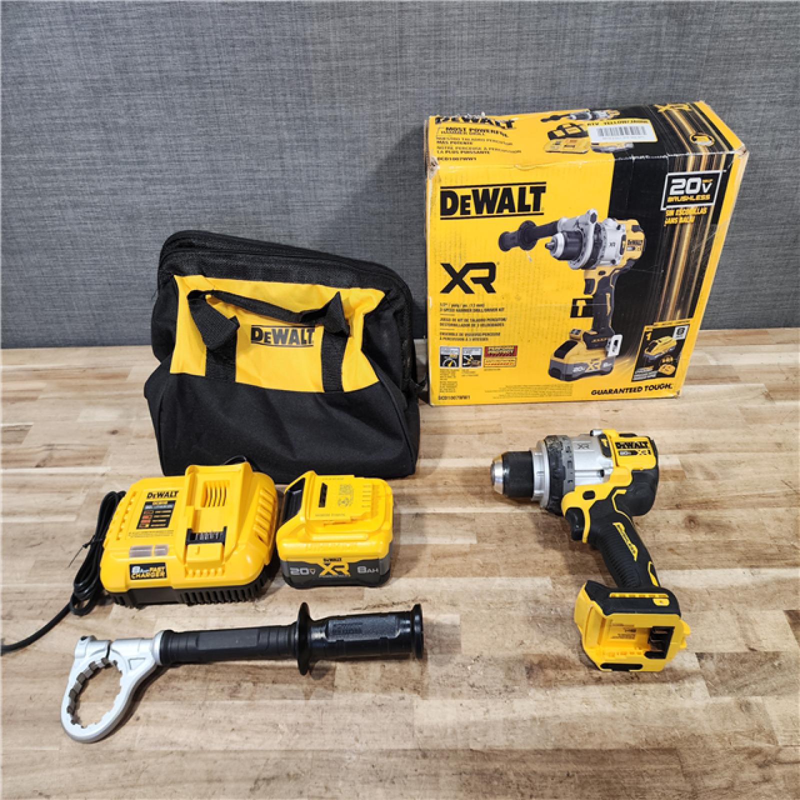 HOUSTON LOCATION - AS-IS DEWALT 20V XR Lithium-Ion Cordless Hammer Drill Kit