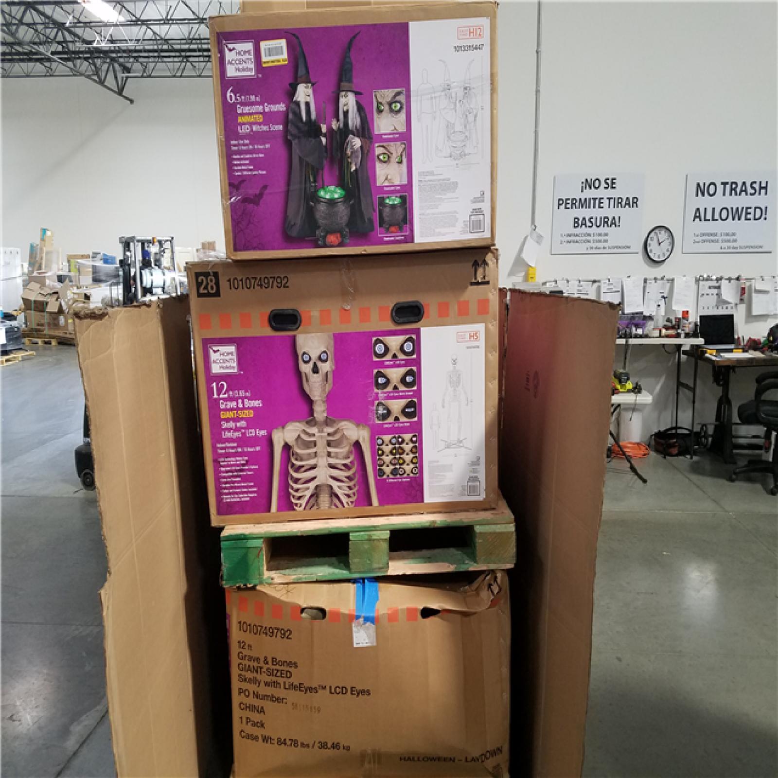 California AS-IS Holiday Pallet