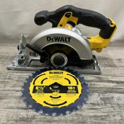 AS-IS DEWALT 20V MAX Cordless 6.5 in. Sidewinder Style Circular Saw (Tool Only)