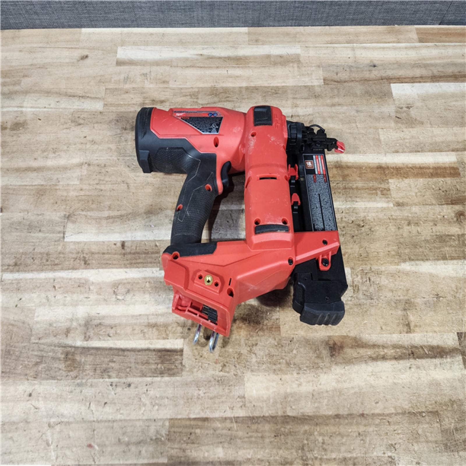 HOUSTON LOCATION - AS - IS Milwaukee FUEL 18-Volt Lithium-Ion Brushless Cordless Gen II 18-Gauge Brad Nailer (Tool-Only)