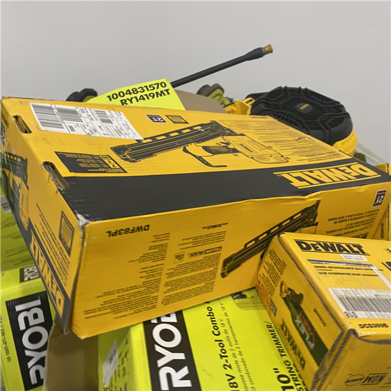 Dallas Location - As-Is Tool Pallet