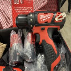 LIKE NEW - Milwaukee M12 12V Lithium-Ion Cordless 3/8 in Drill/Driver Kit