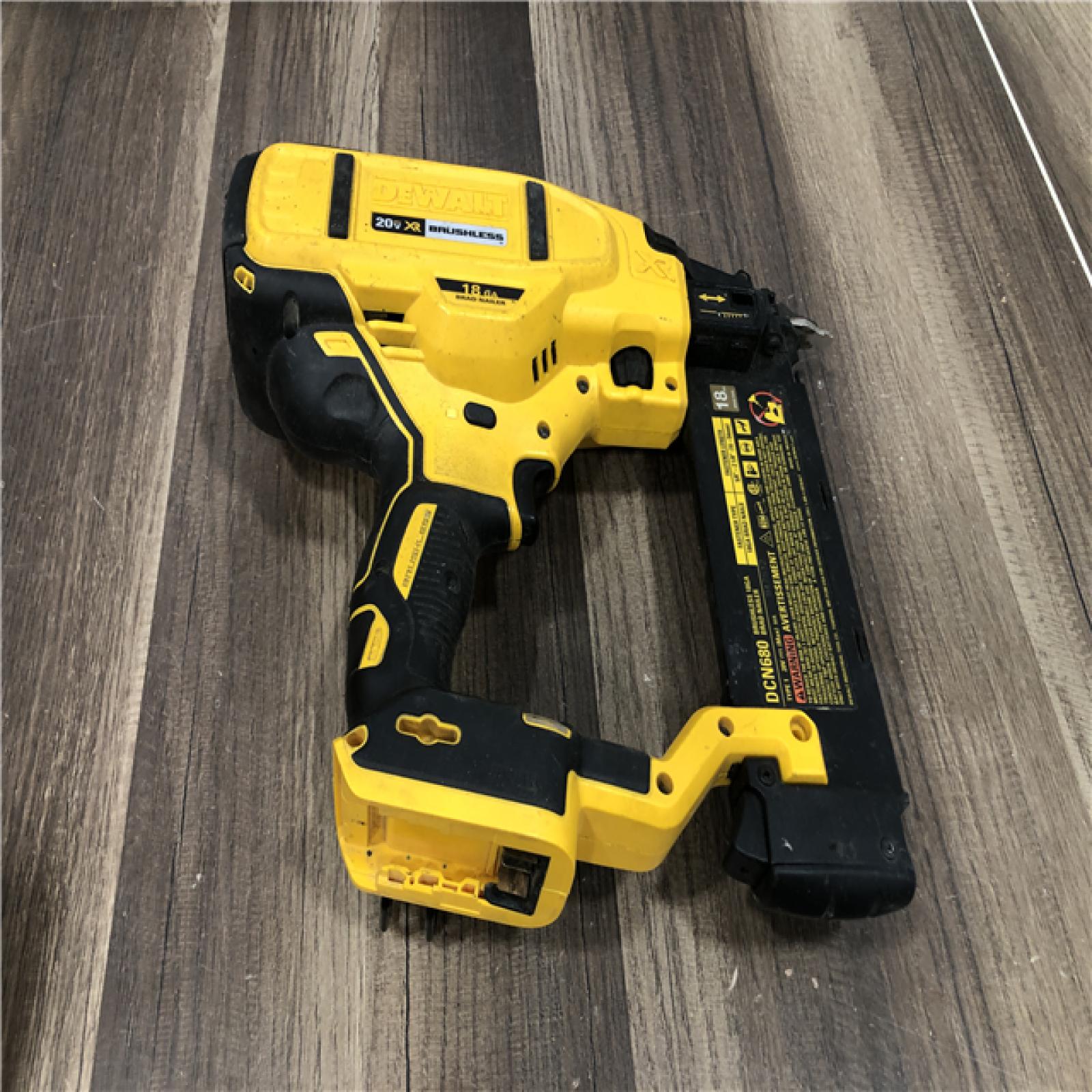 AS-IS DEWALT 20V MAX XR Lithium-Ion Electric Cordless 18-Gauge Brad Nailer (Tool Only)