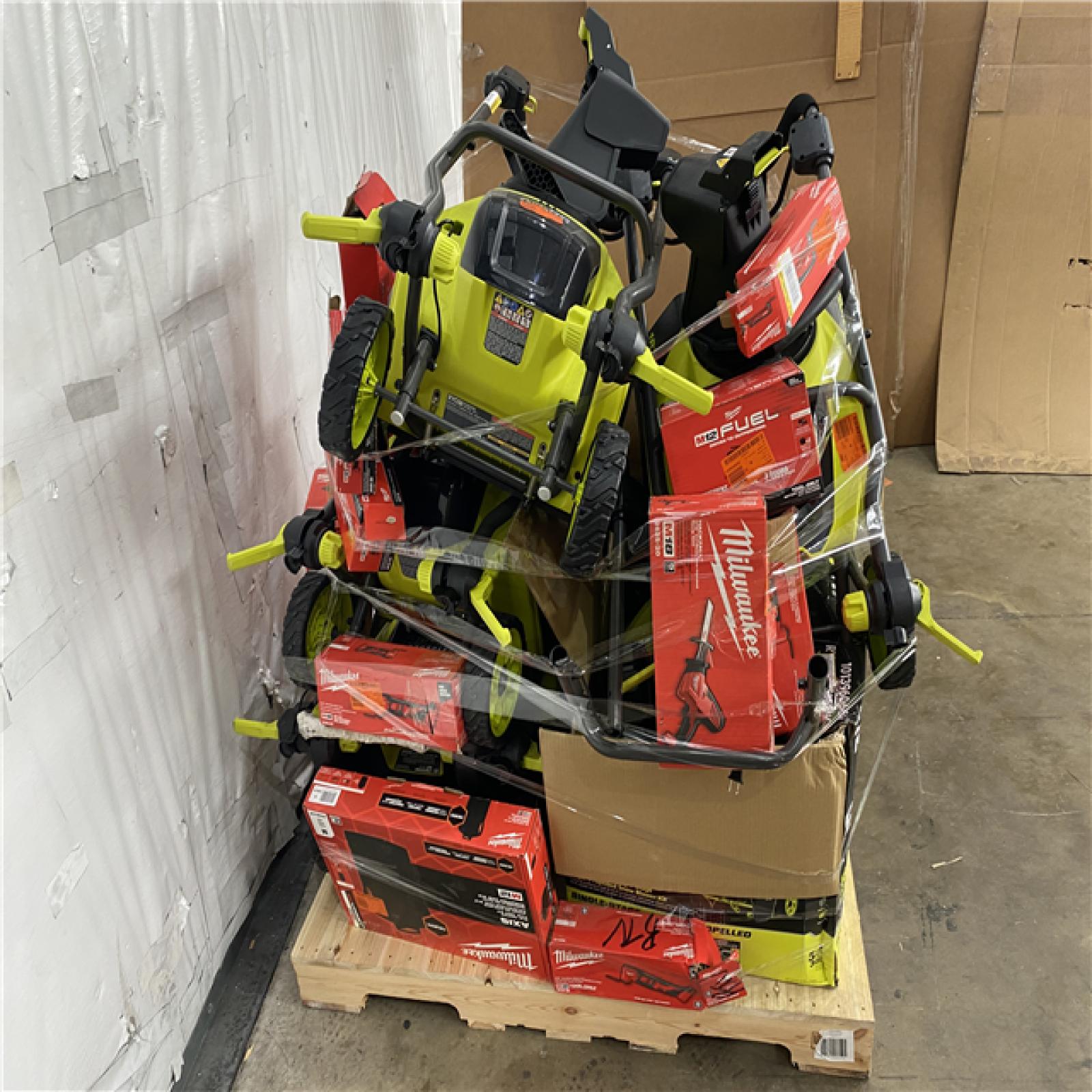 Houston Location AS IS - Tool Pallet