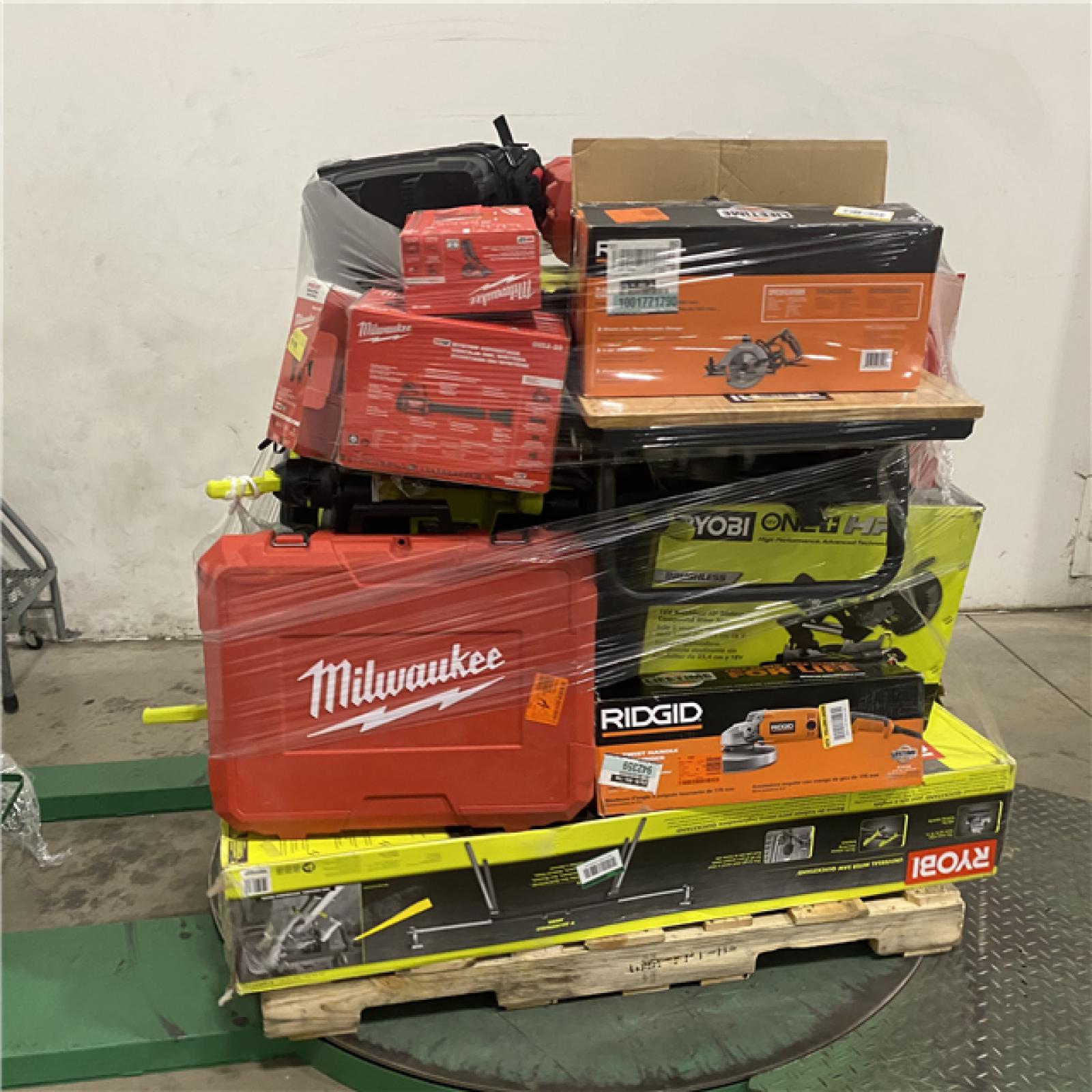 Dallas Location - As-Is Tool Pallet