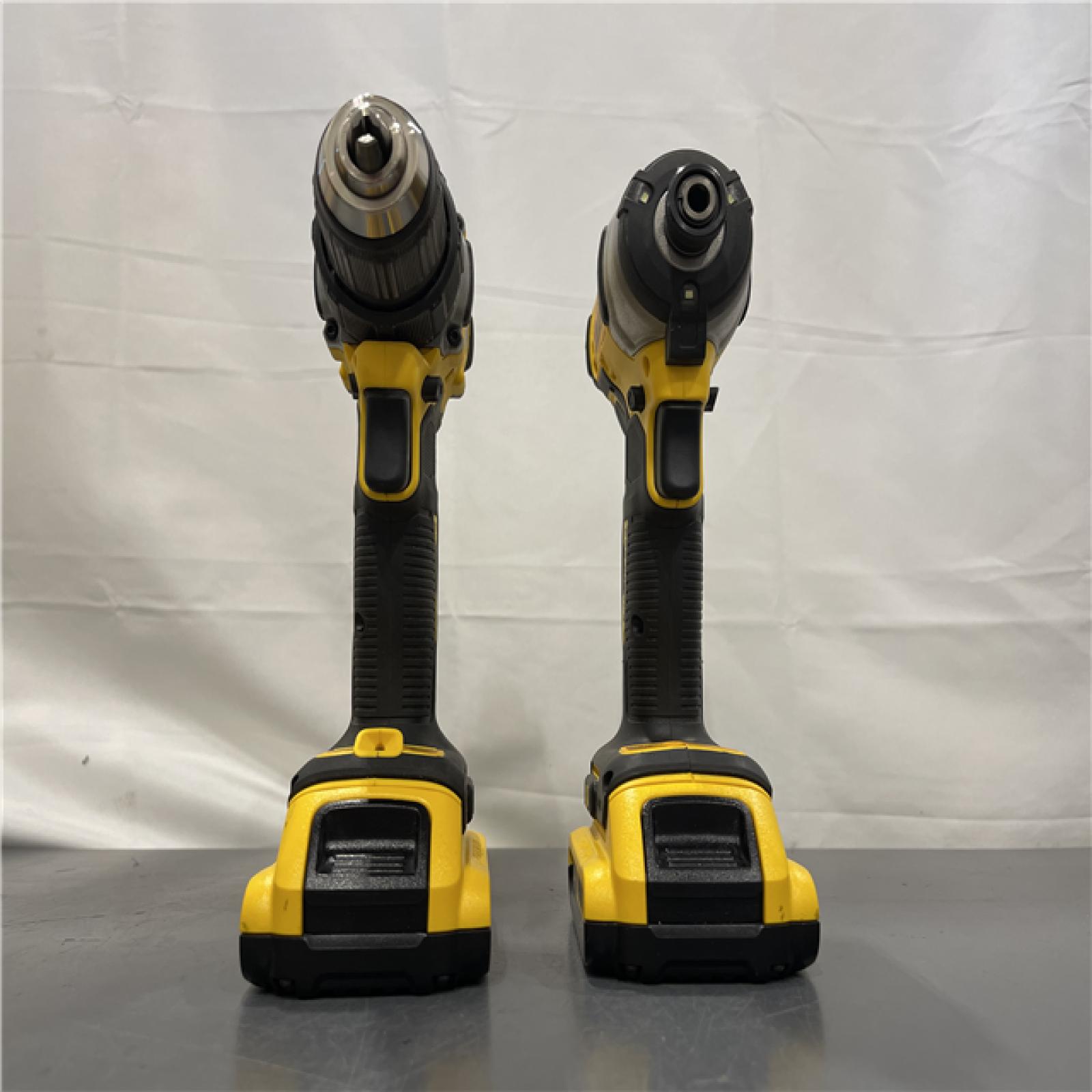AS-IS - Dewalt 20V MAX ATOMIC Brushless Compact Lithium-Ion 1/2 in. Cordless Drill Driver and 1/4 in. Impact Driver Combo Kit