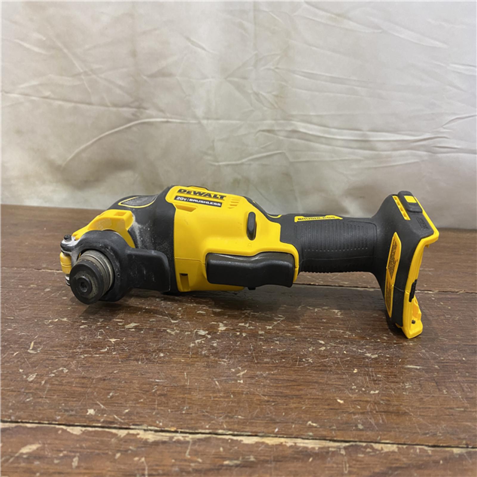 AS-IS DEWALT ATOMIC 20V MAX Cordless Brushless Oscillating Multi Tool (Tool Only)