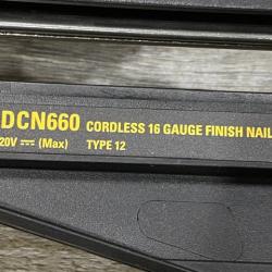 AS-IS DEWALT 20V MAX XR 16-Gauge Electric Cordless Angled Finishing Nailer Kit