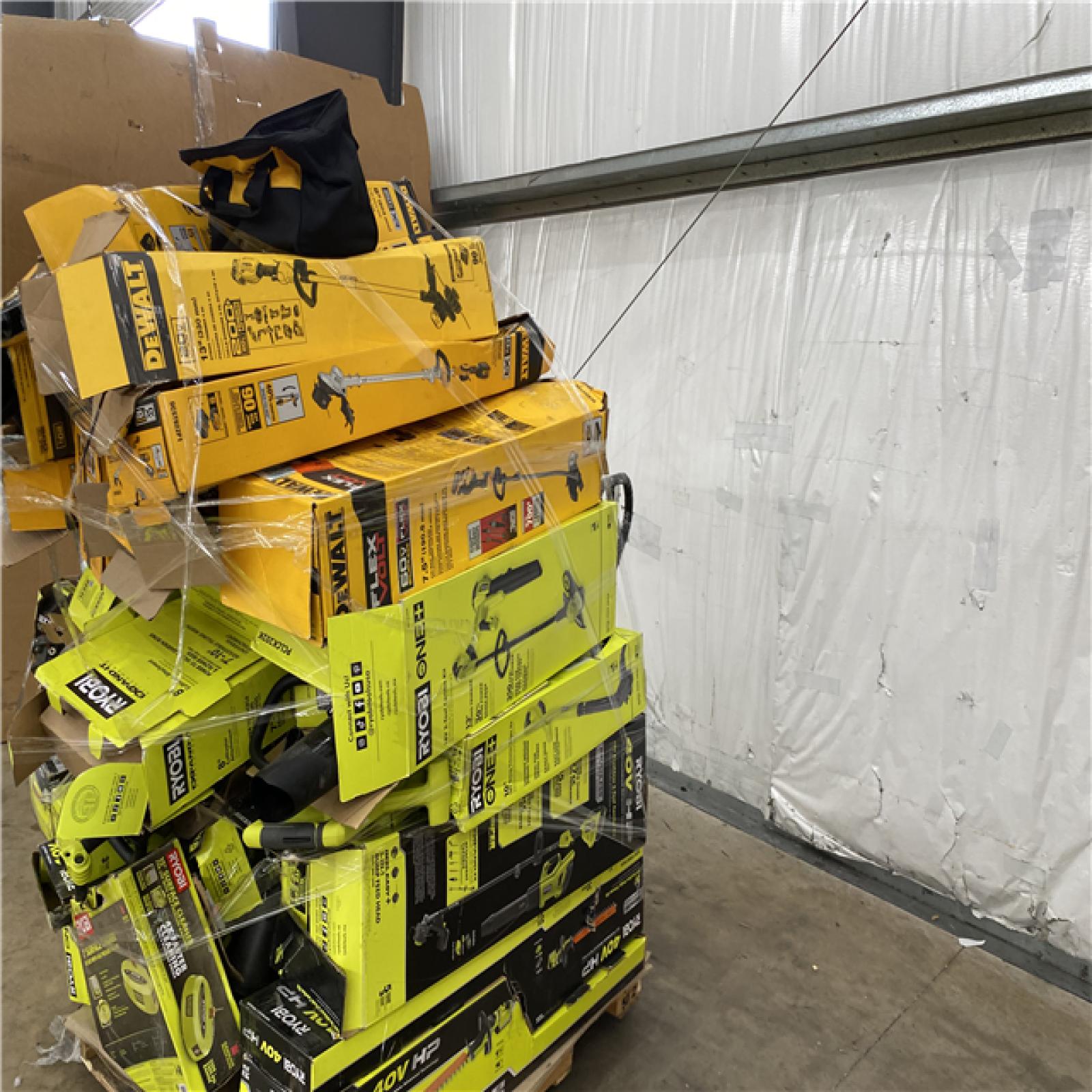 Houston Location AS IS - Tool Pallet