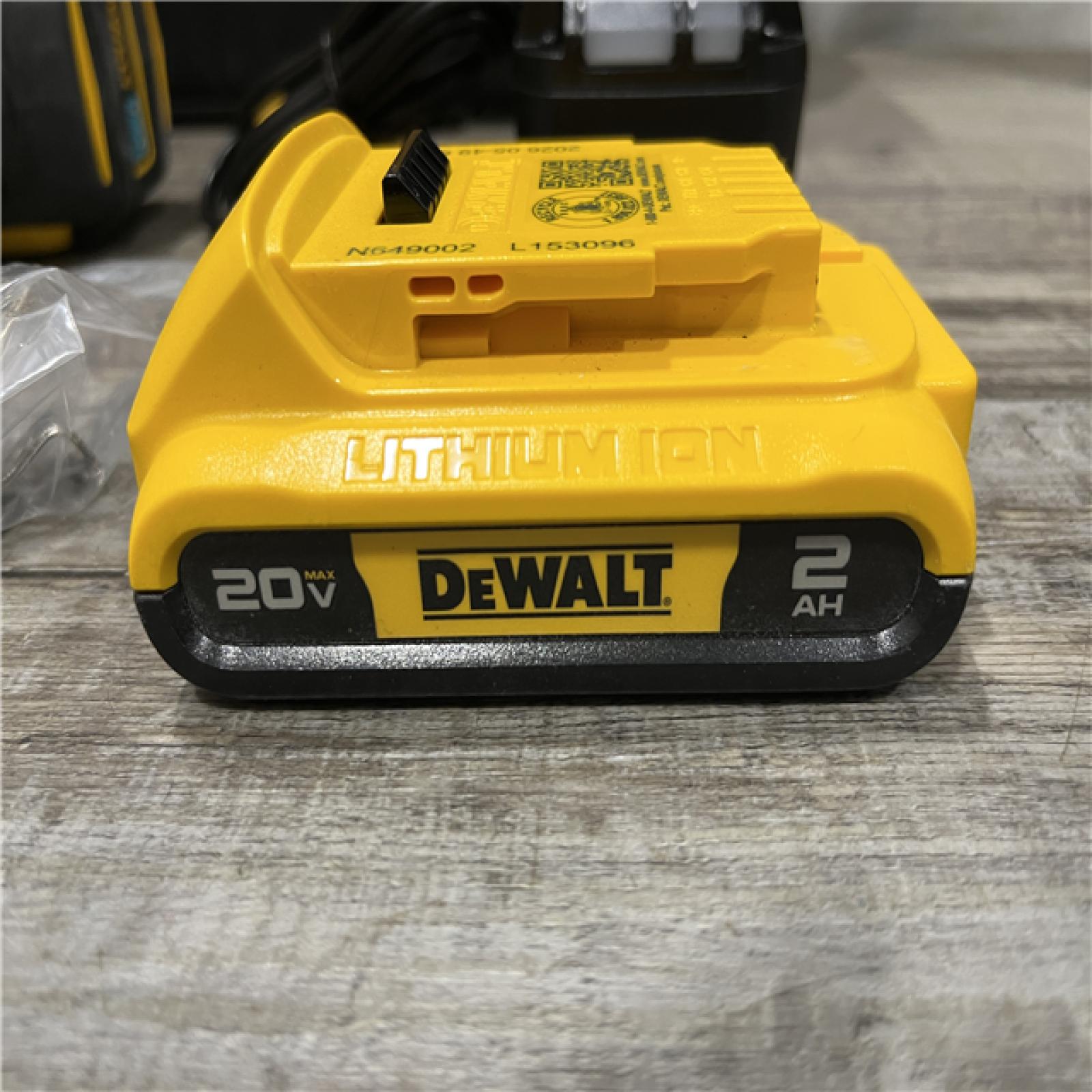 AS-IS DEWALT 20V MAX Lithium-Ion Cordless Cable Stapler Kit