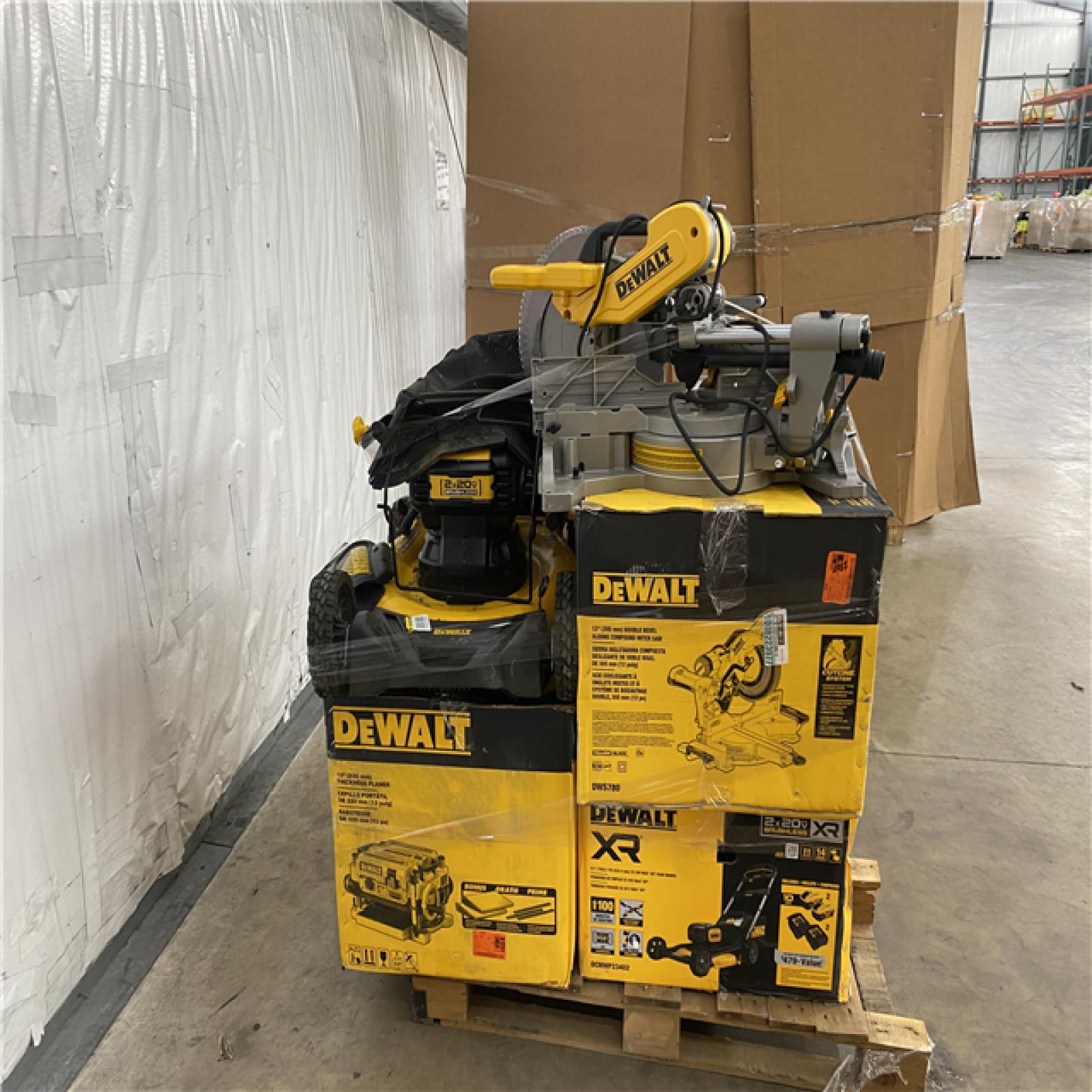 Houston Location AS IS - Tool Pallet