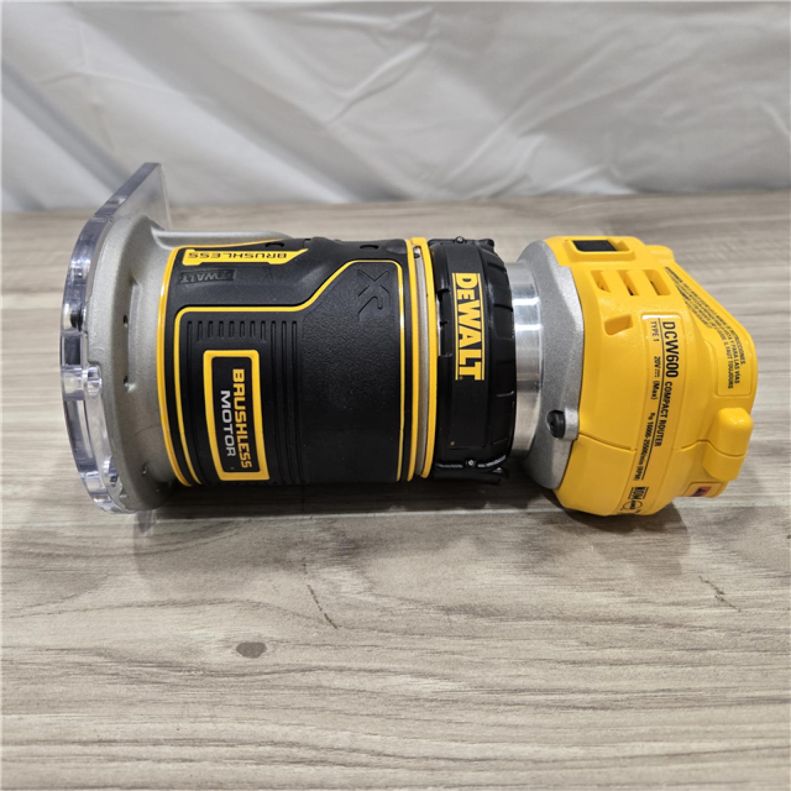 LIKE NEW! - Dewalt 20V MAX XR Cordless Compact Router (Tool Only)
