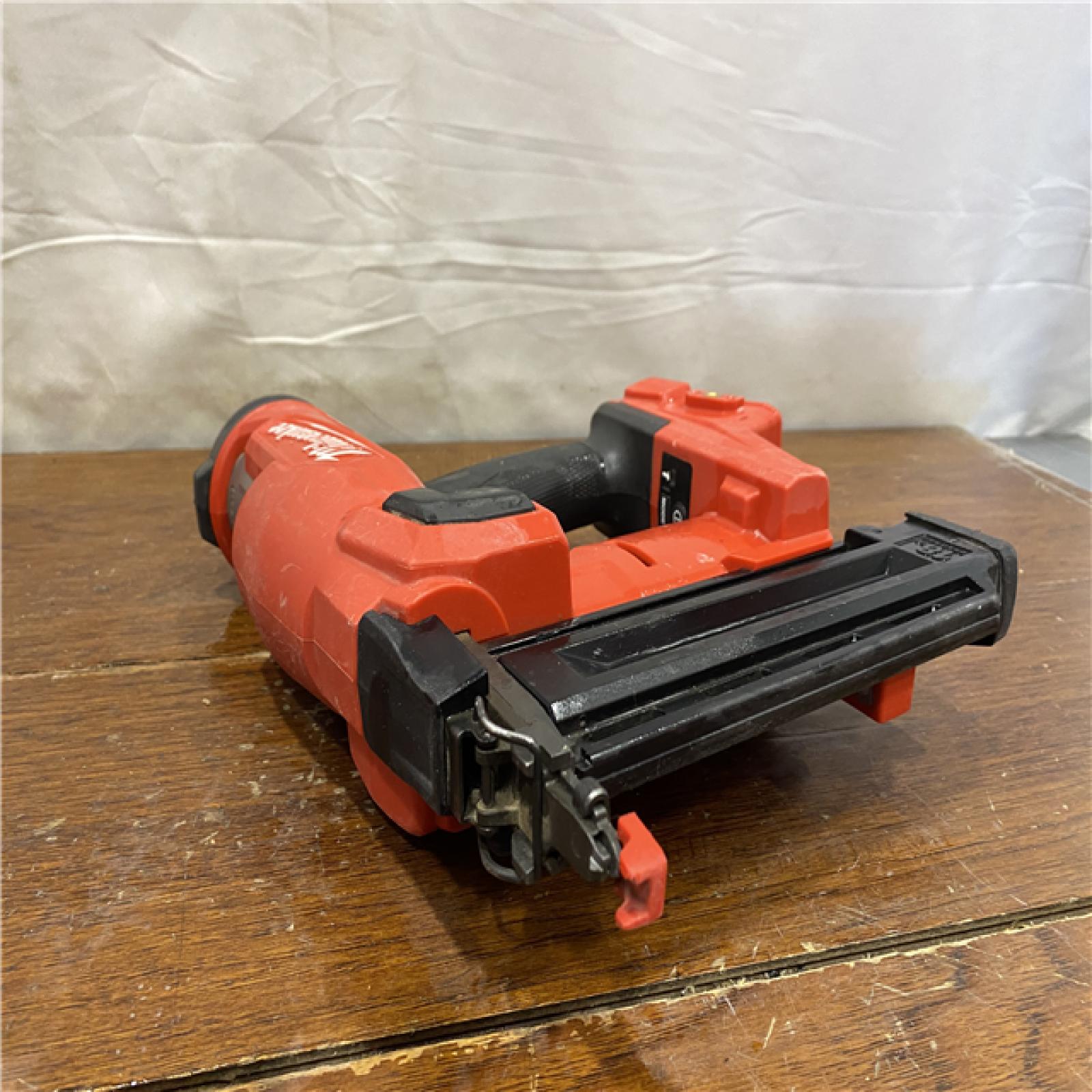 AS-IS Milwaukee M18 FUEL 18 Gauge Brad Nailer