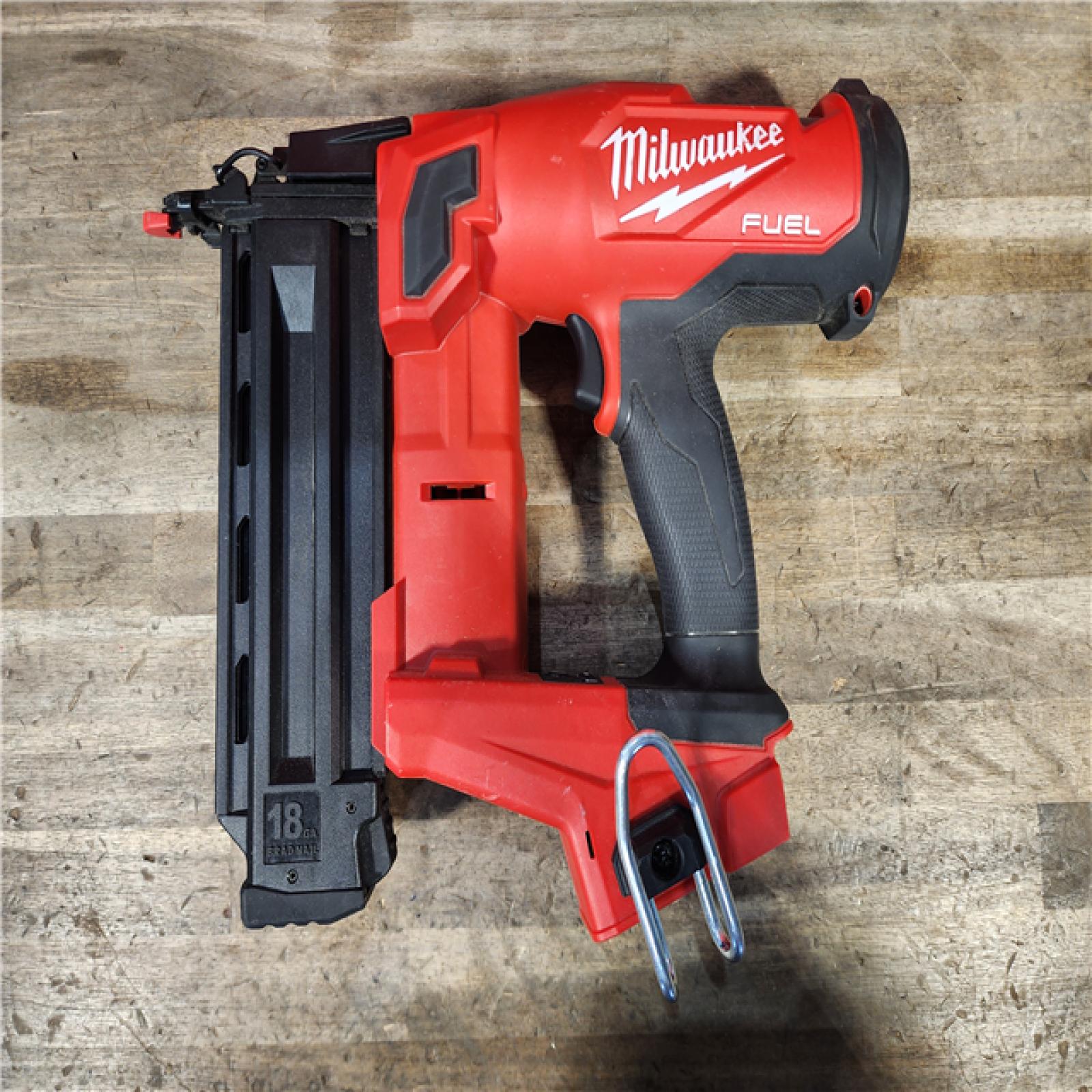 HOUSTON LOCATION - AS-IS Milwaukee M18 Fuel 18V Brushless 18-Gauge Brad Nailer 2746-20 (Bare Tool)