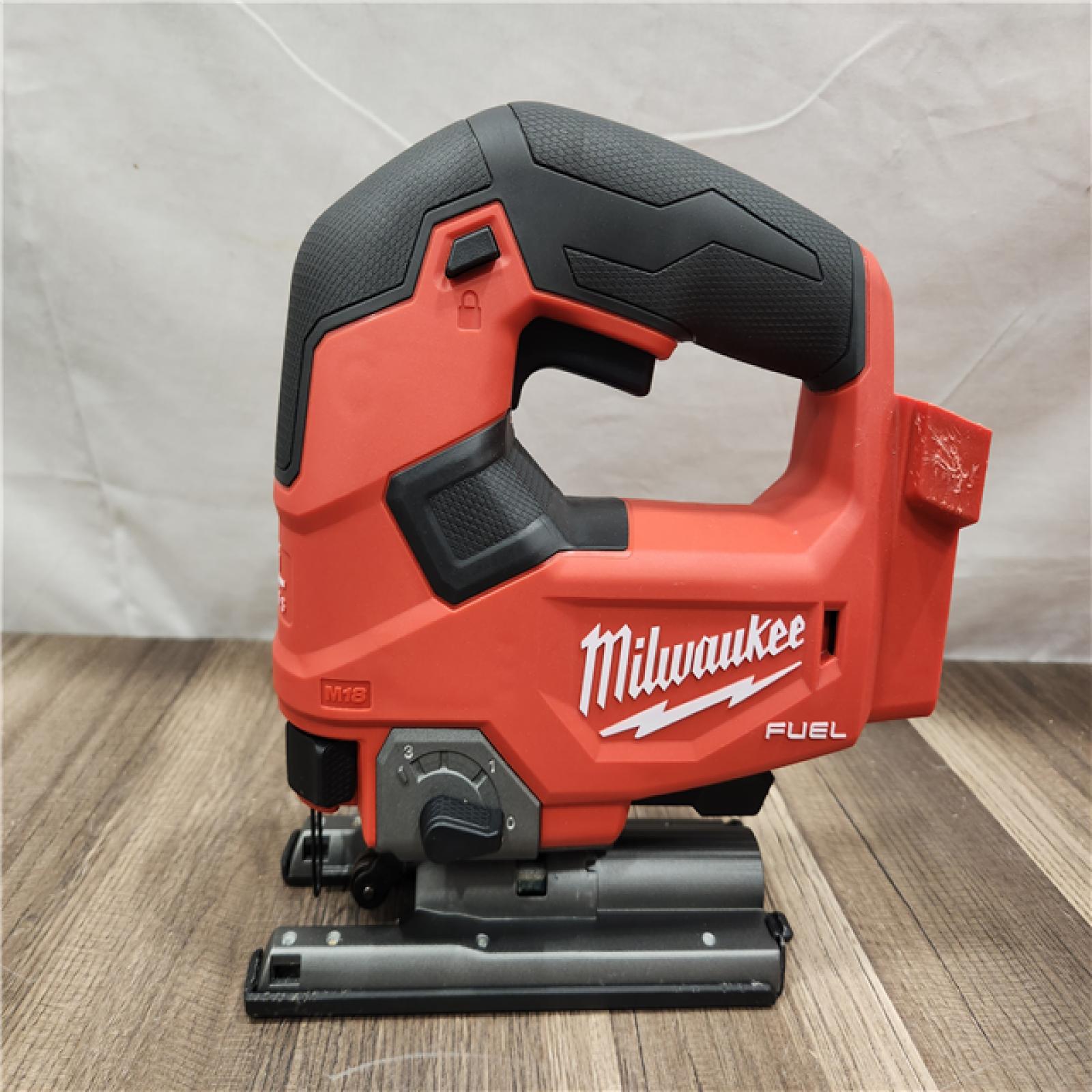 AS-IS- Milwaukee M18 FUEL 18V Lithium-Ion Brushless Cordless Jig Saw (Tool-Only)
