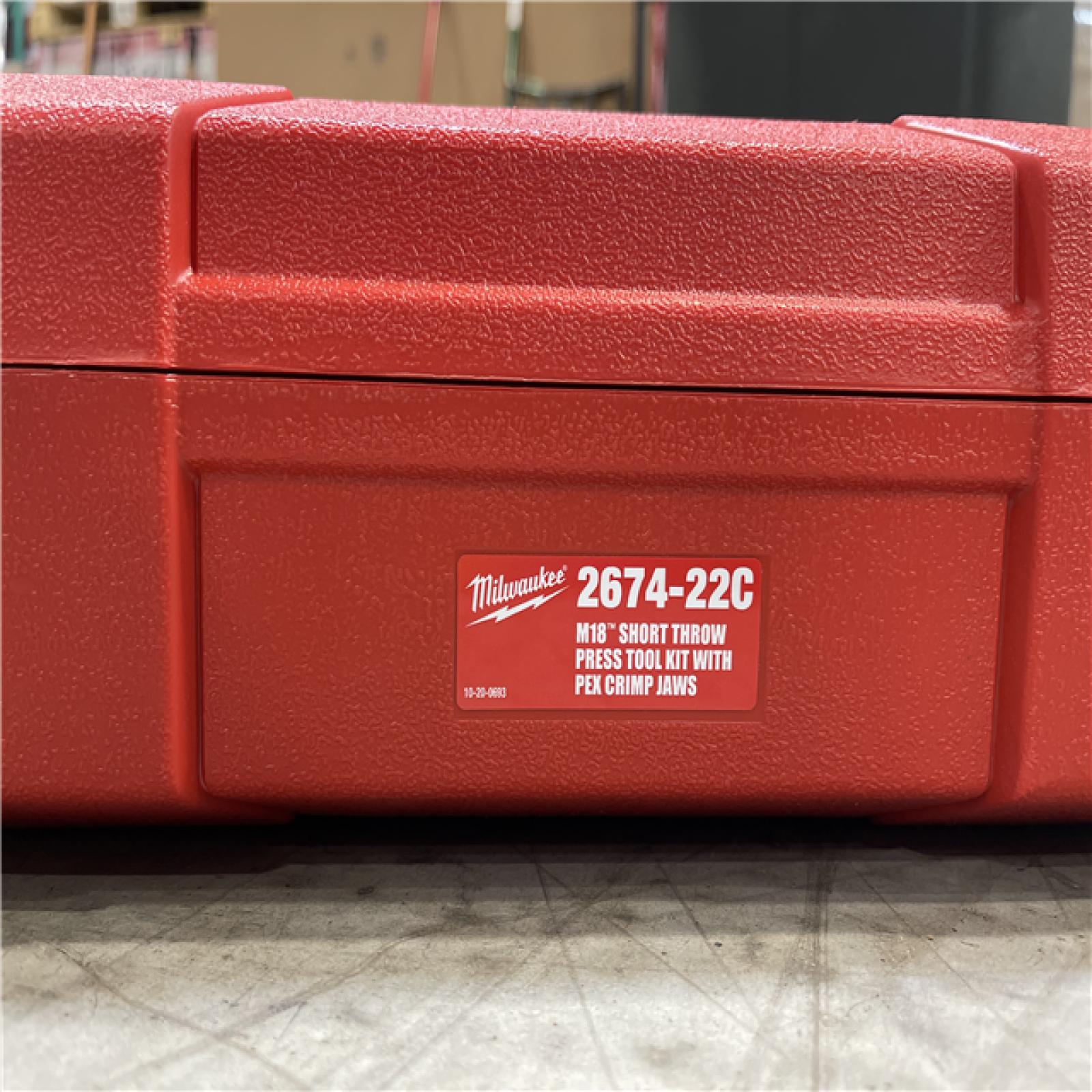 NEW! - Milwaukee M18 18V Lithium-Ion Cordless Short Throw Press Tool Kit with 3 PEX Crimp Jaws (2) 2.0 Ah Batteries and Charger