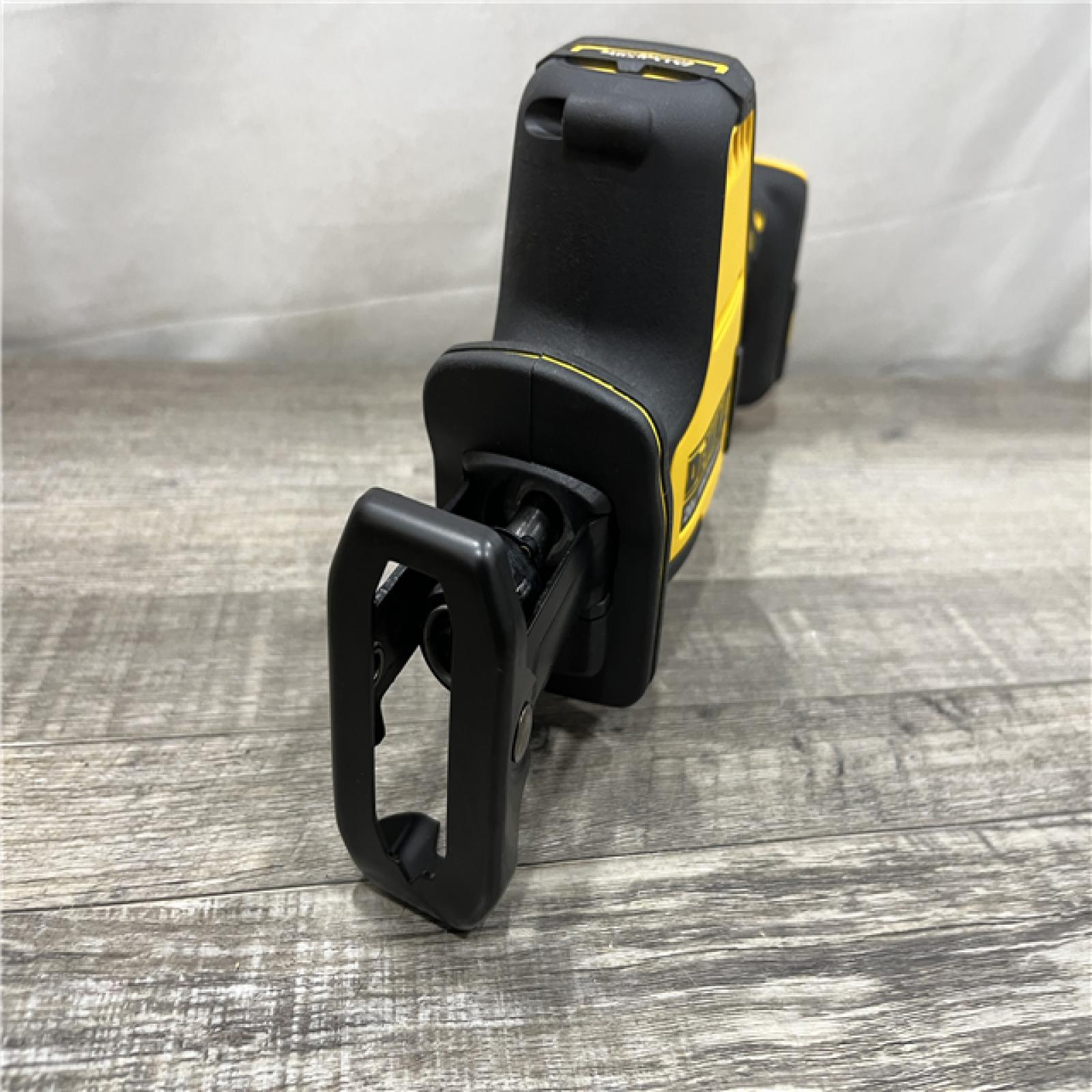 AS-IS DEWALT ATOMIC 20V MAX Cordless Brushless Compact Reciprocating Saw (Tool Only)