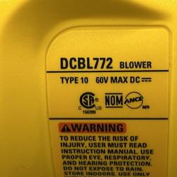 AS-IS DEWALT FLEXVOLT 60V MAX 125 MPH 600 CFM Brushless Cordless Battery Powered Blower Kit