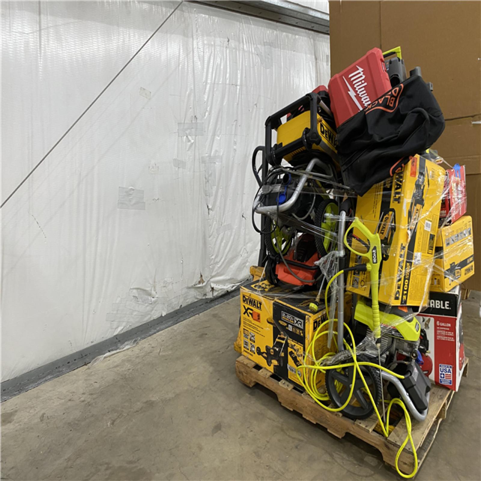 Houston Location AS IS - Tool Pallet