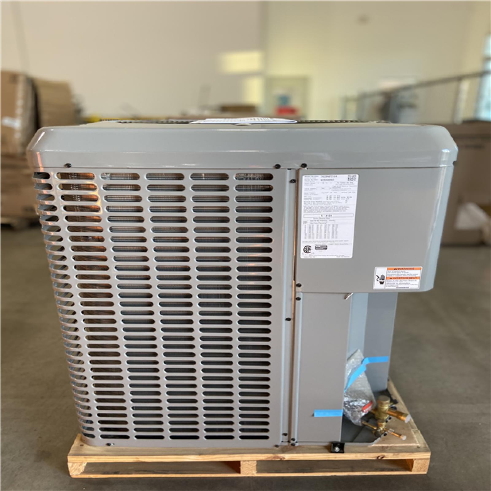 DALLAS LOCATION - Johnson Controls 4 Ton 14.3 Seer/8.2 Hspf 2-Stage Heat Pump