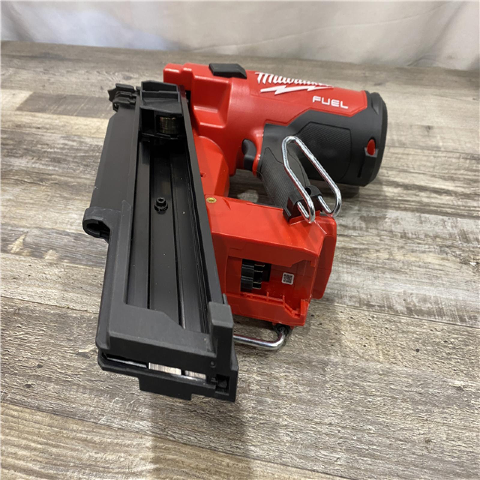 AS-IS Milwaukee FUEL 3-1/2 in. 18-Volt 21-Degree Lithium-Ion Brushless Cordless Framing Nailer (Tool-Only)