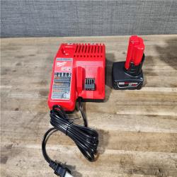 HOUSTON LOCATION - AS-IS Milwaukee Green 125 Ft. Cross Line and Plumb Points Laser Level Kit