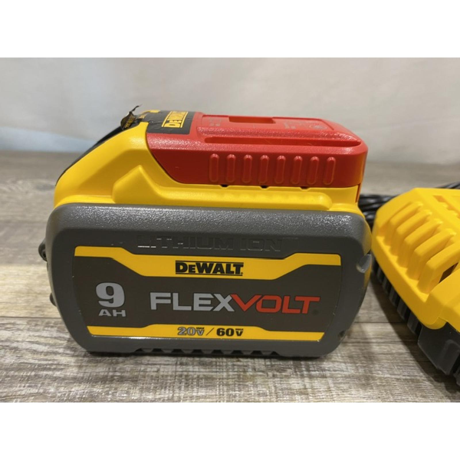 AS-IS DEWALT 20V/60V MAX FLEXVOLT Lithium-Ion 9.0Ah Battery and Charger Starter Kit