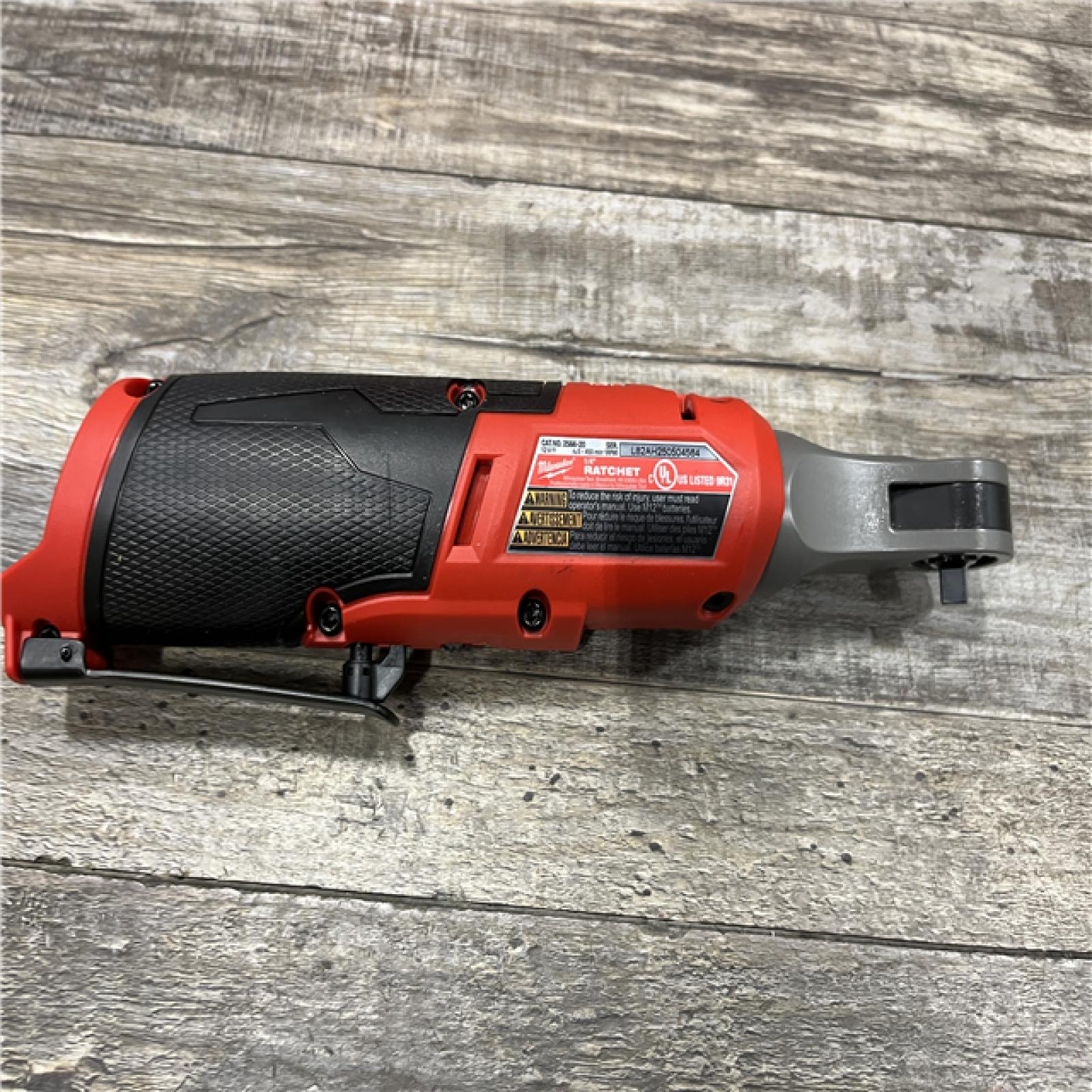 AS-IS Milwaukee FUEL 12V Lithium-Ion Brushless Cordless High Speed 1/4 in. Ratchet Kit