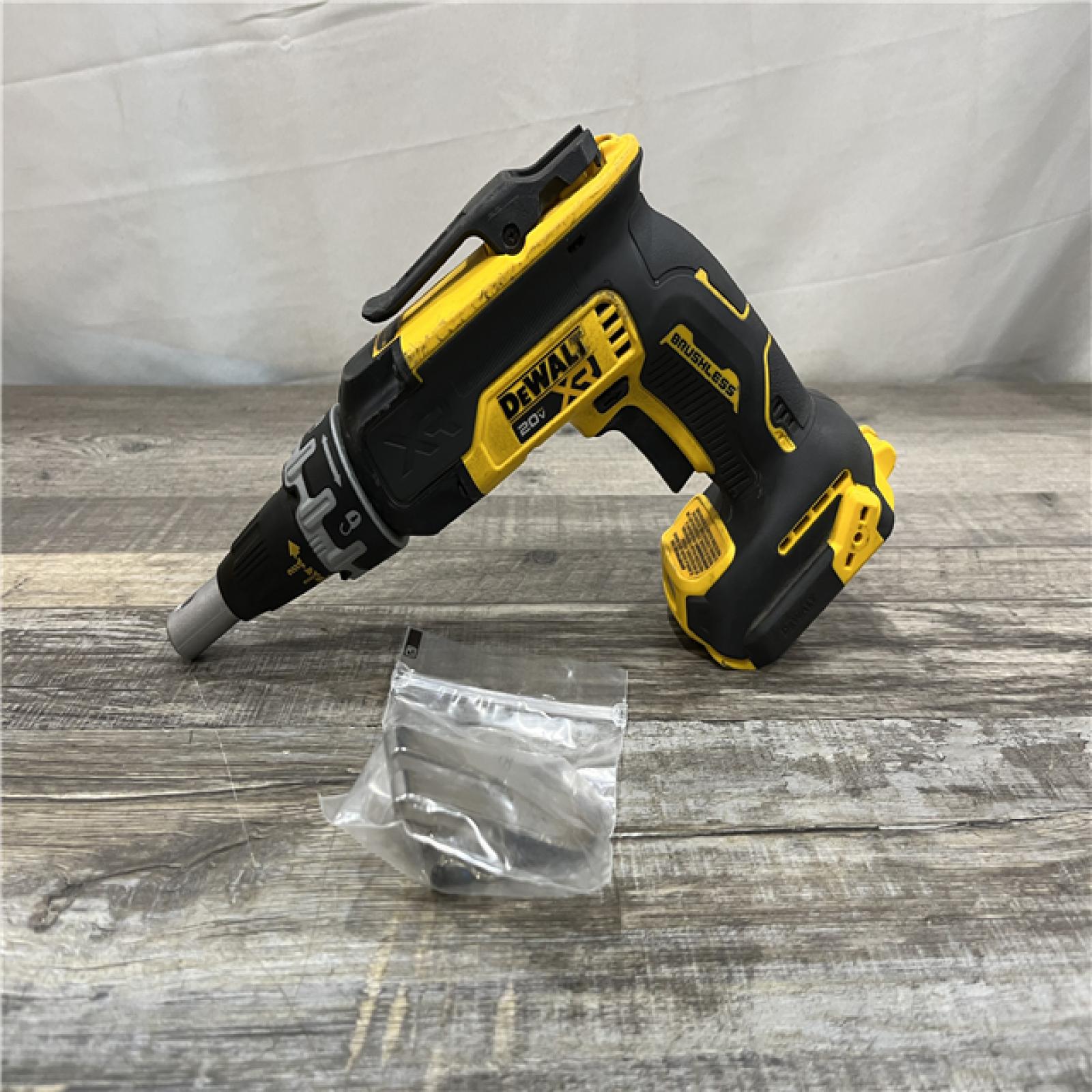 AS-IS DEWALT XR 20V MAX Lithium-Ion Cordless Brushless Screw Gun (Tool Only)