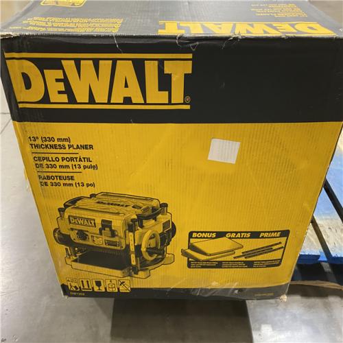 As-Is- DEWALT 13 2 Speed 3-Knife Thickness Planer