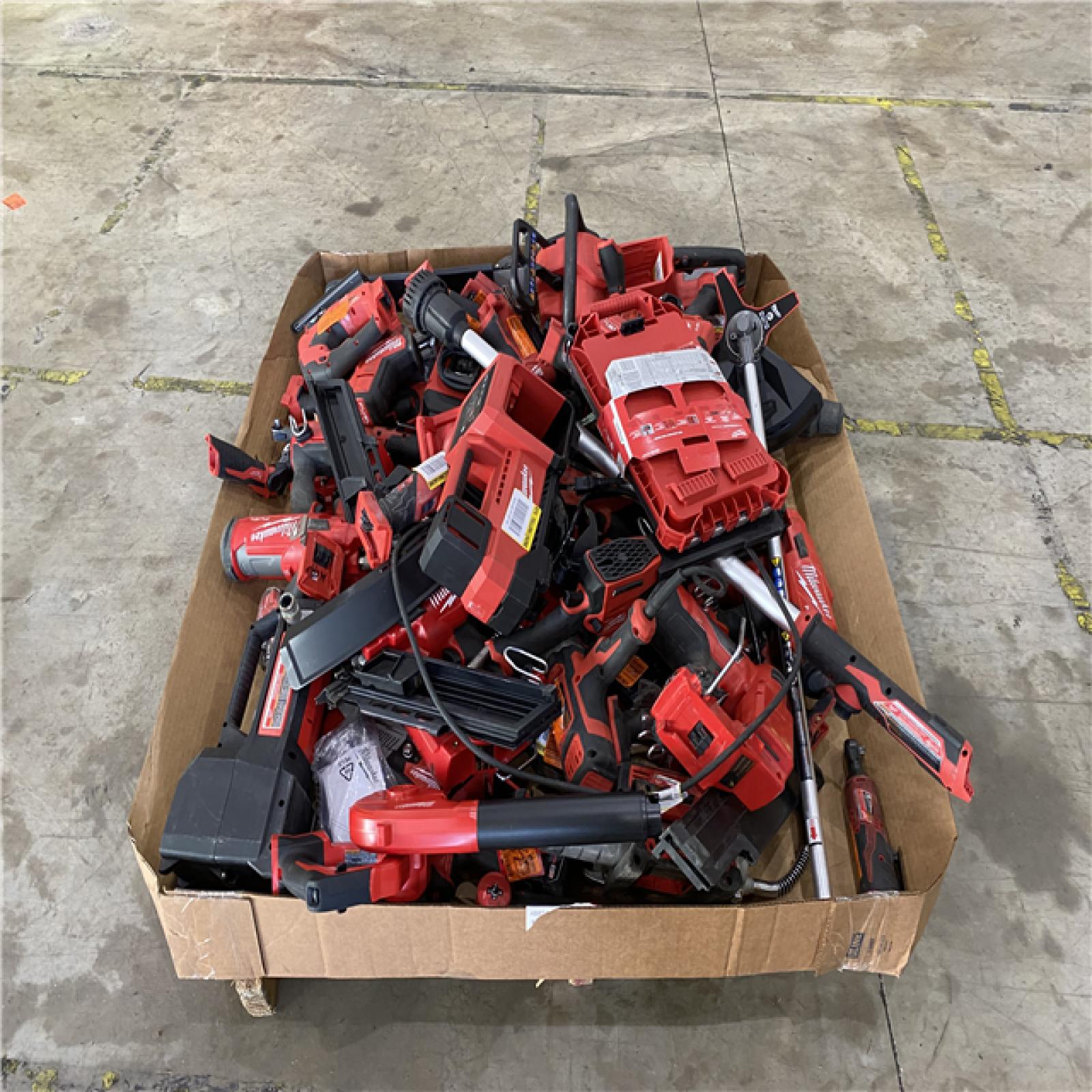 Houston Location AS IS - Tool Pallet