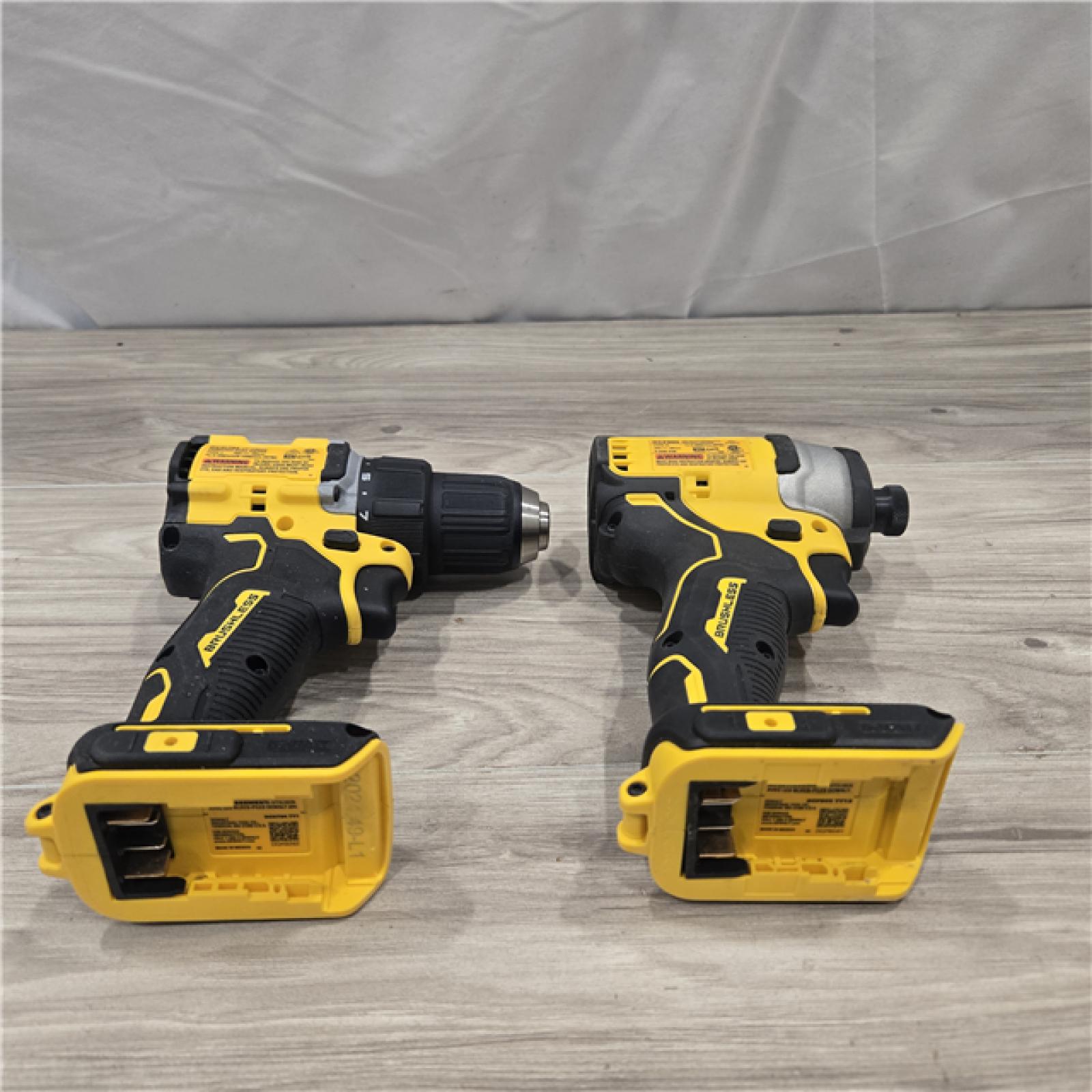 AS-IS Dewalt DCK225D2 20V MAX ATOMIC Compact Cordless Drill Driver and Impact Driver Combo Kit