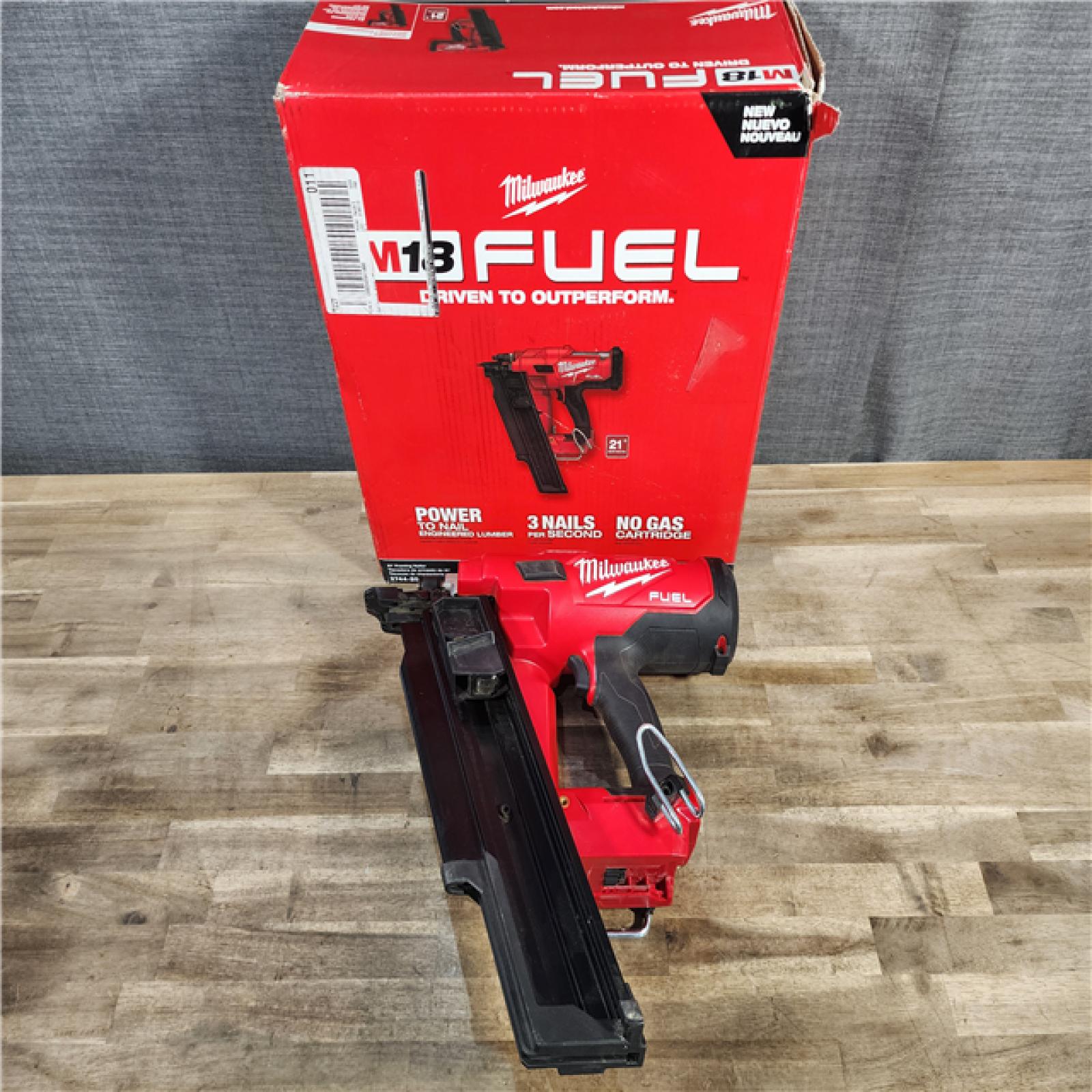 HOUSTON LOCATION - AS-IS Milwaukee 2744-20 M18 FUEL 3-1/2 in. 18-Volt 21-Degree Lithium-Ion Brushless Cordless Framing Nailer (Tool-Only)