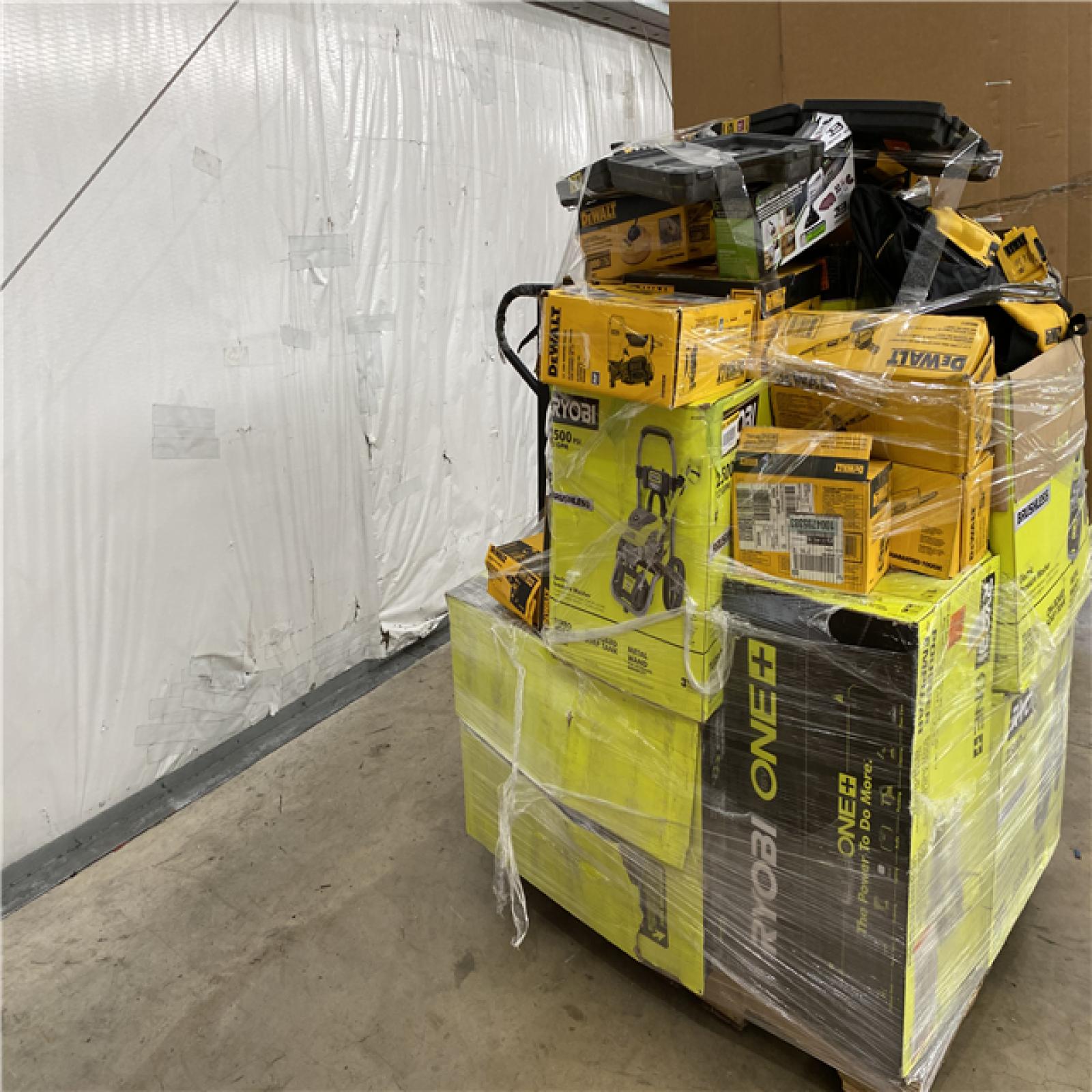 Houston Location AS IS - Tool Pallet