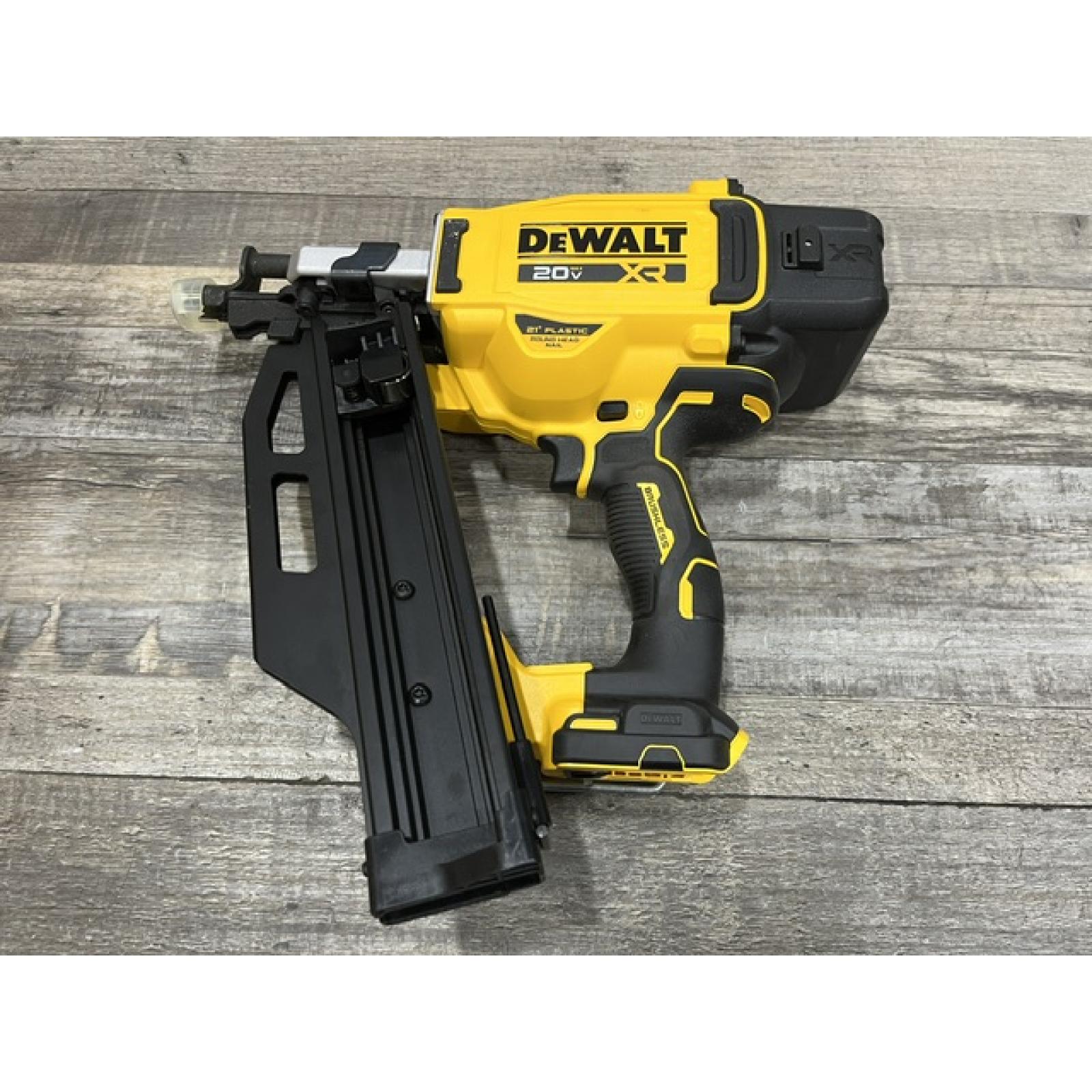 AS-IS DEWALT 20-Volt 21° Cordless Framing Nailer (Tool-Only)