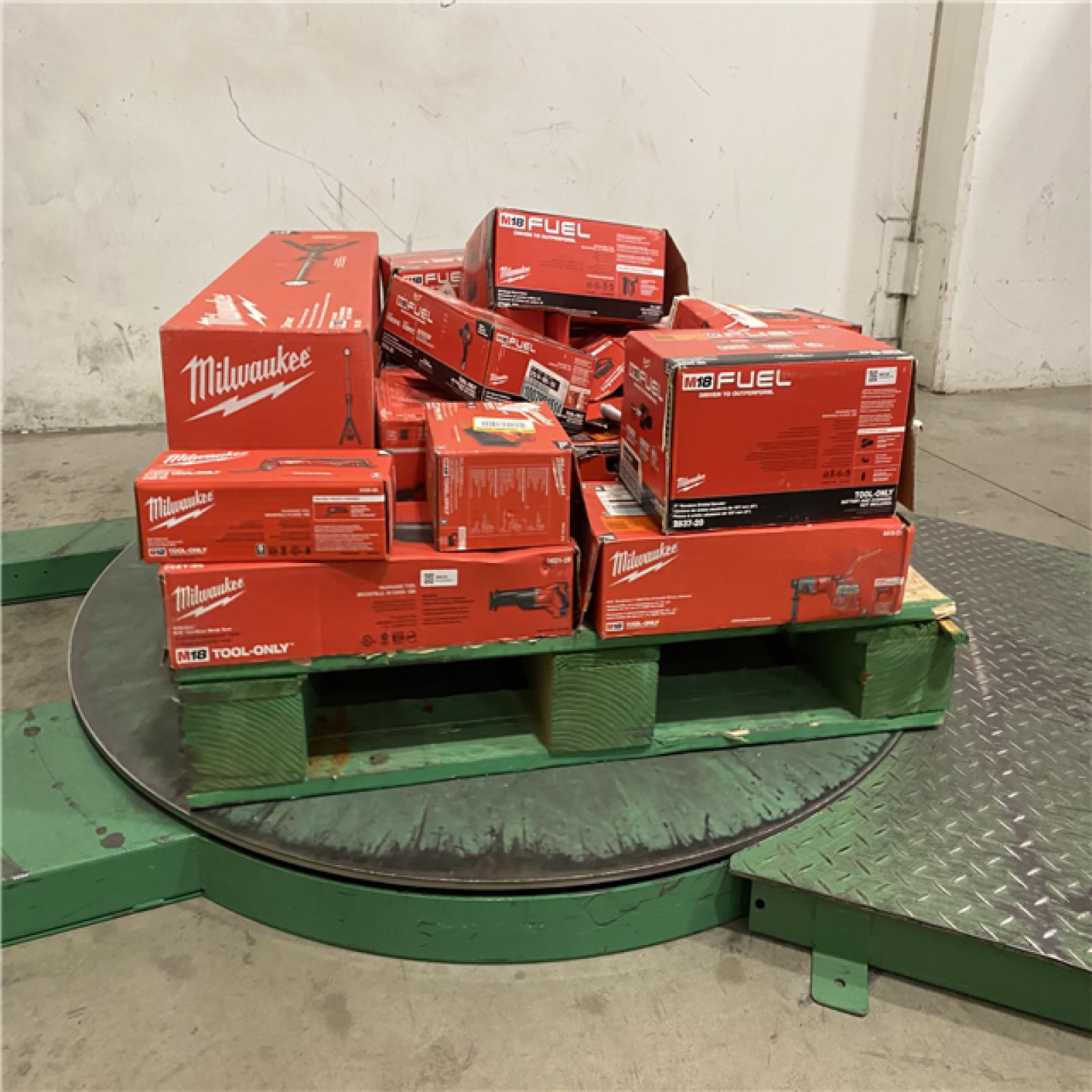 Dallas Location - As-Is MILWAUKEE Tool Pallet