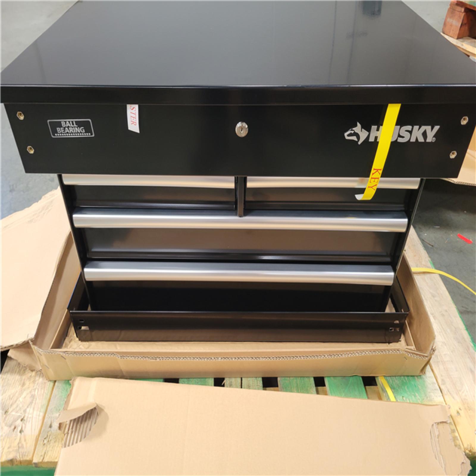 California AS-IS Husky 33 in 4-Drawer Mechanics Tool Cart