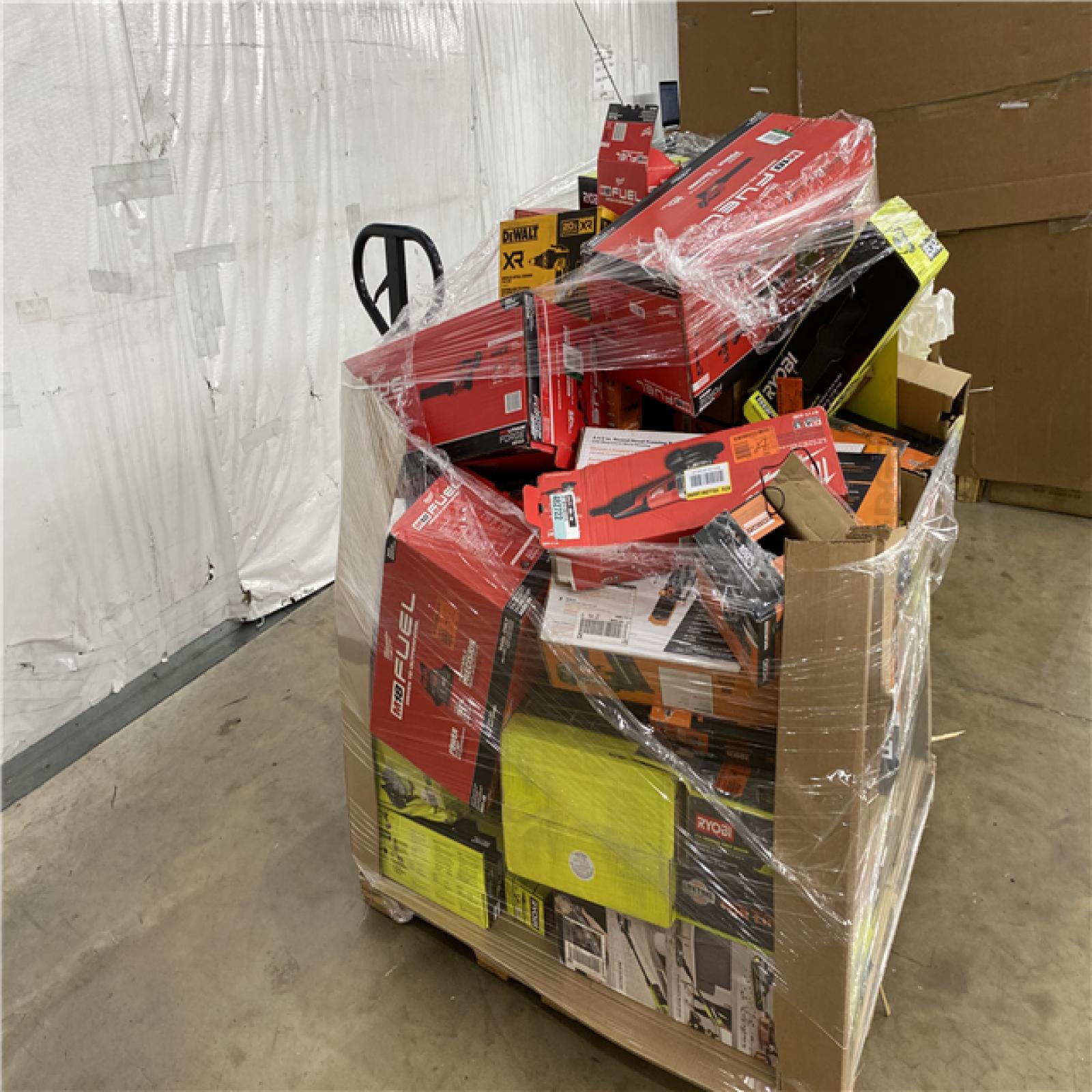 Houston Location AS IS - Tool Pallet
