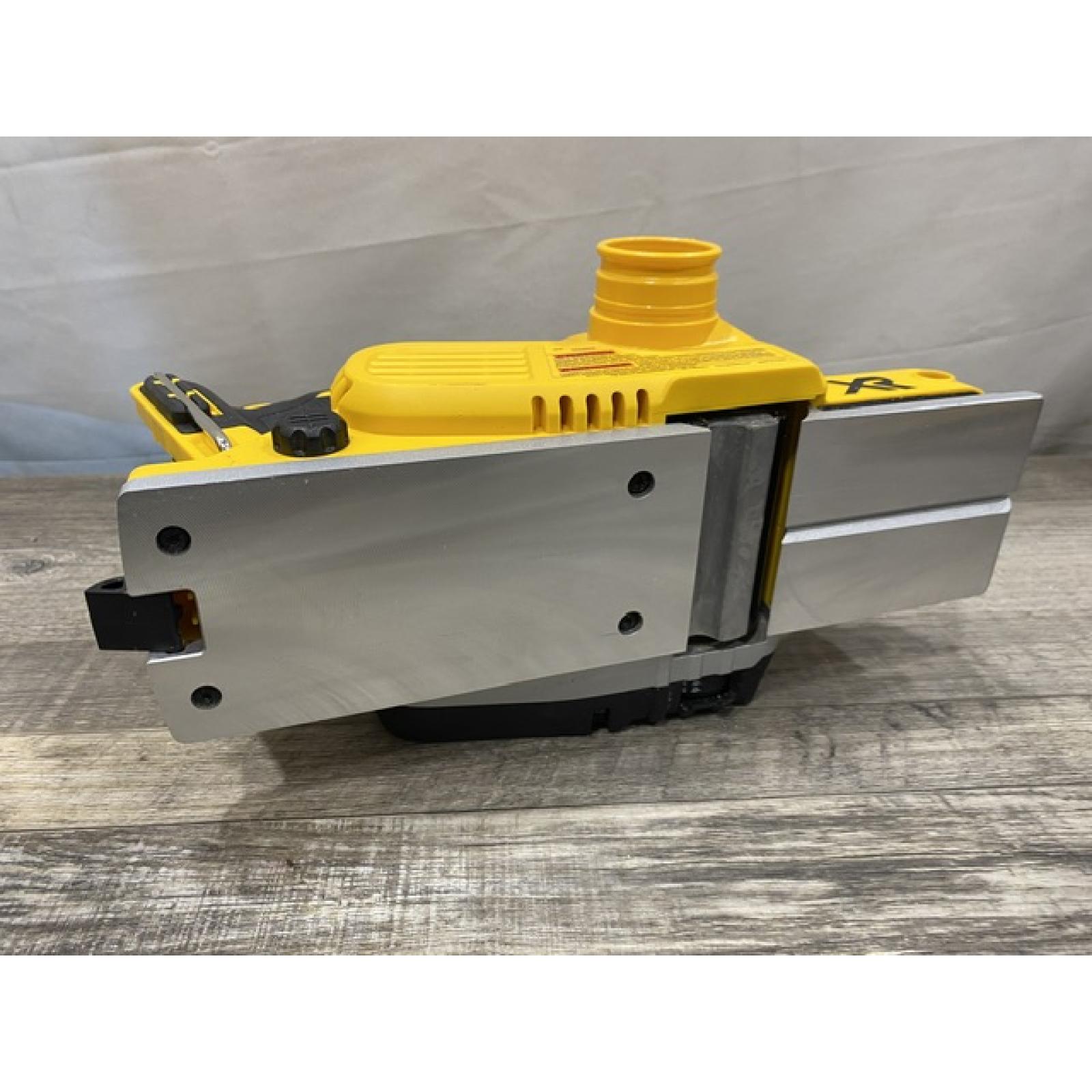 AS-IS DEWALT 20V MAX XR Cordless Brushless 3-1/4 in. Planer (Tool Only)