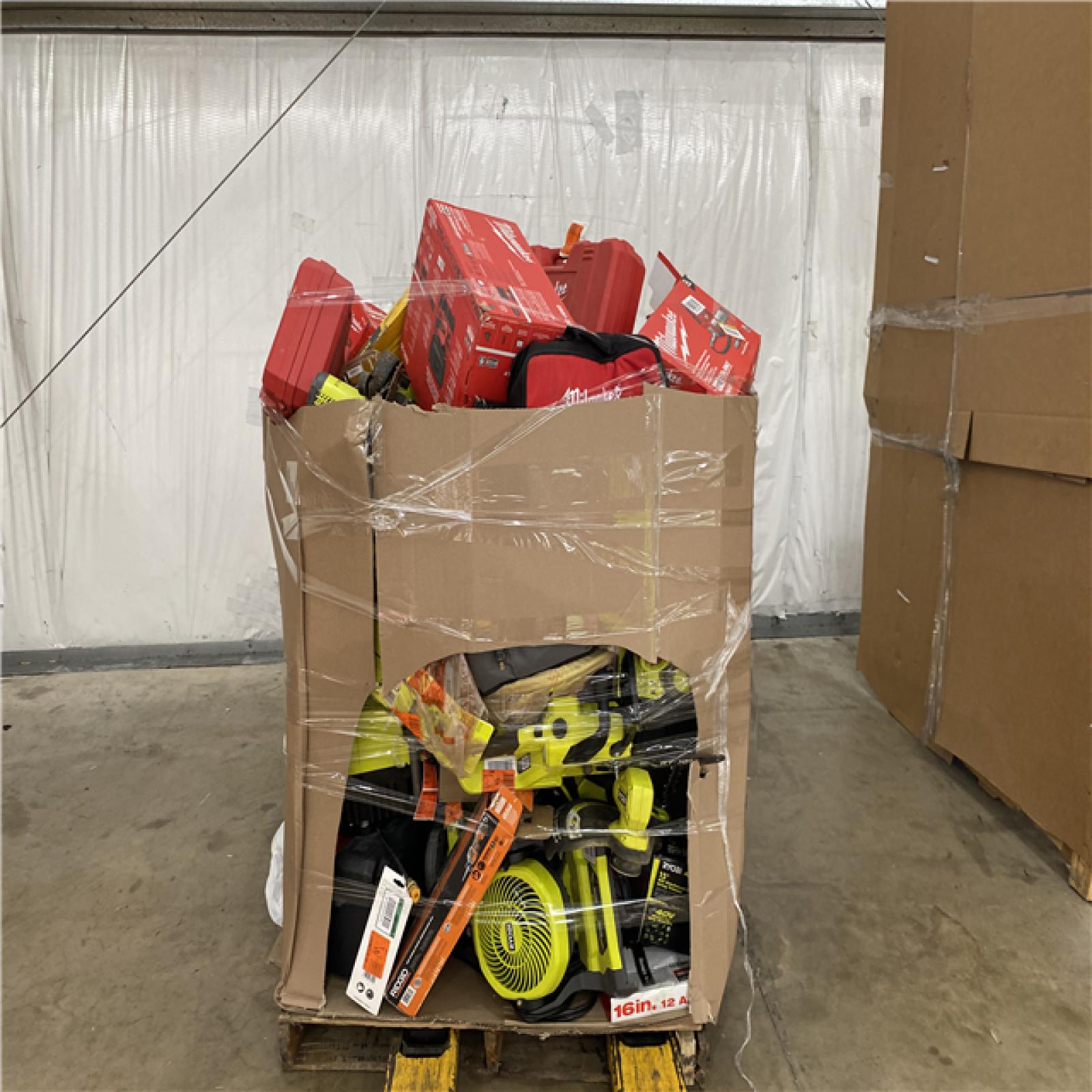 Houston Location AS IS - Tool Pallet