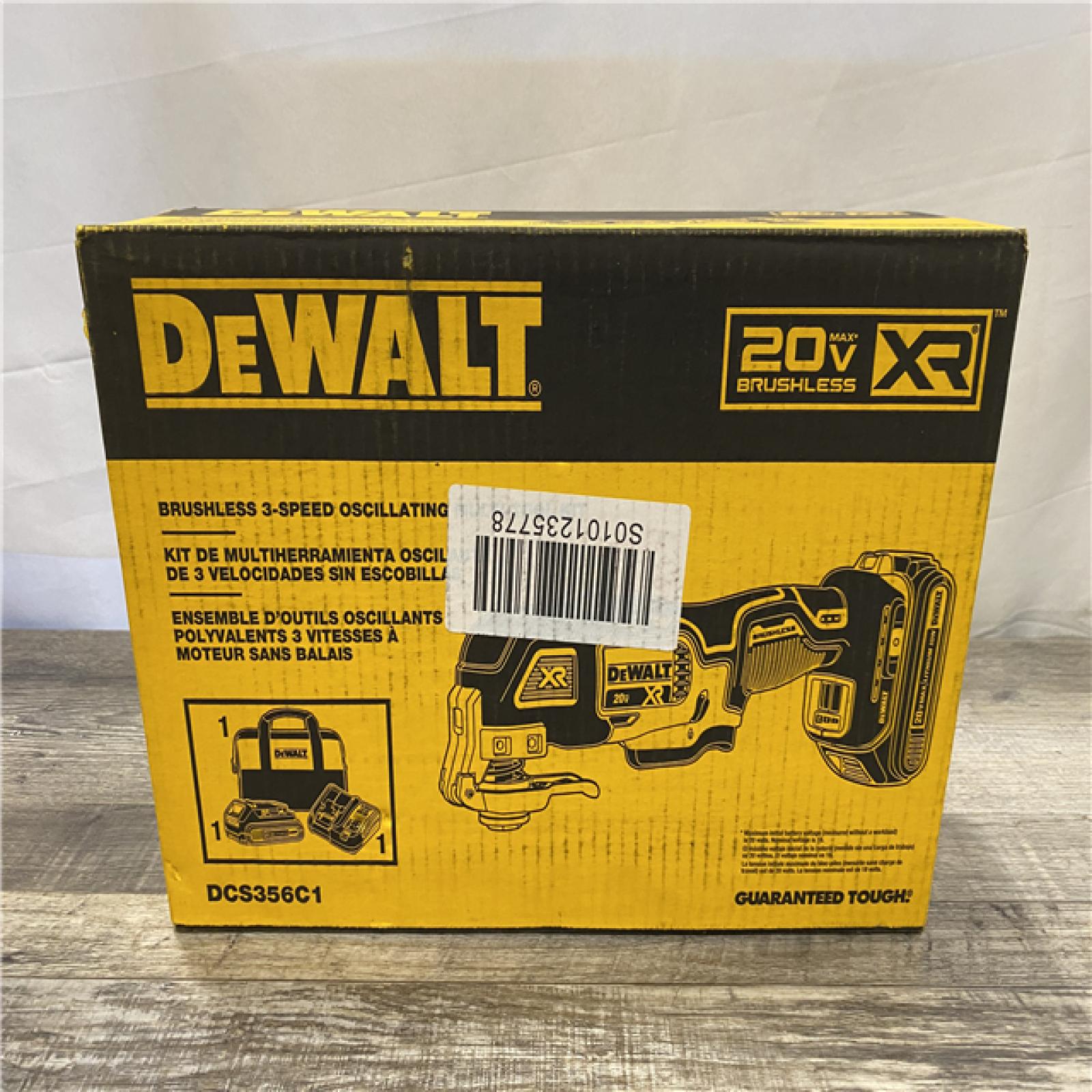 NEW - DEWALT 20V MAX XR Cordless Brushless 3-Speed Oscillating Multi Tool Kit