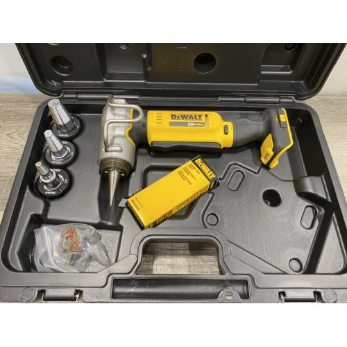 AS-IS DEWALT 20V MAX Cordless 1 in. PEX Expansion Tool Kit