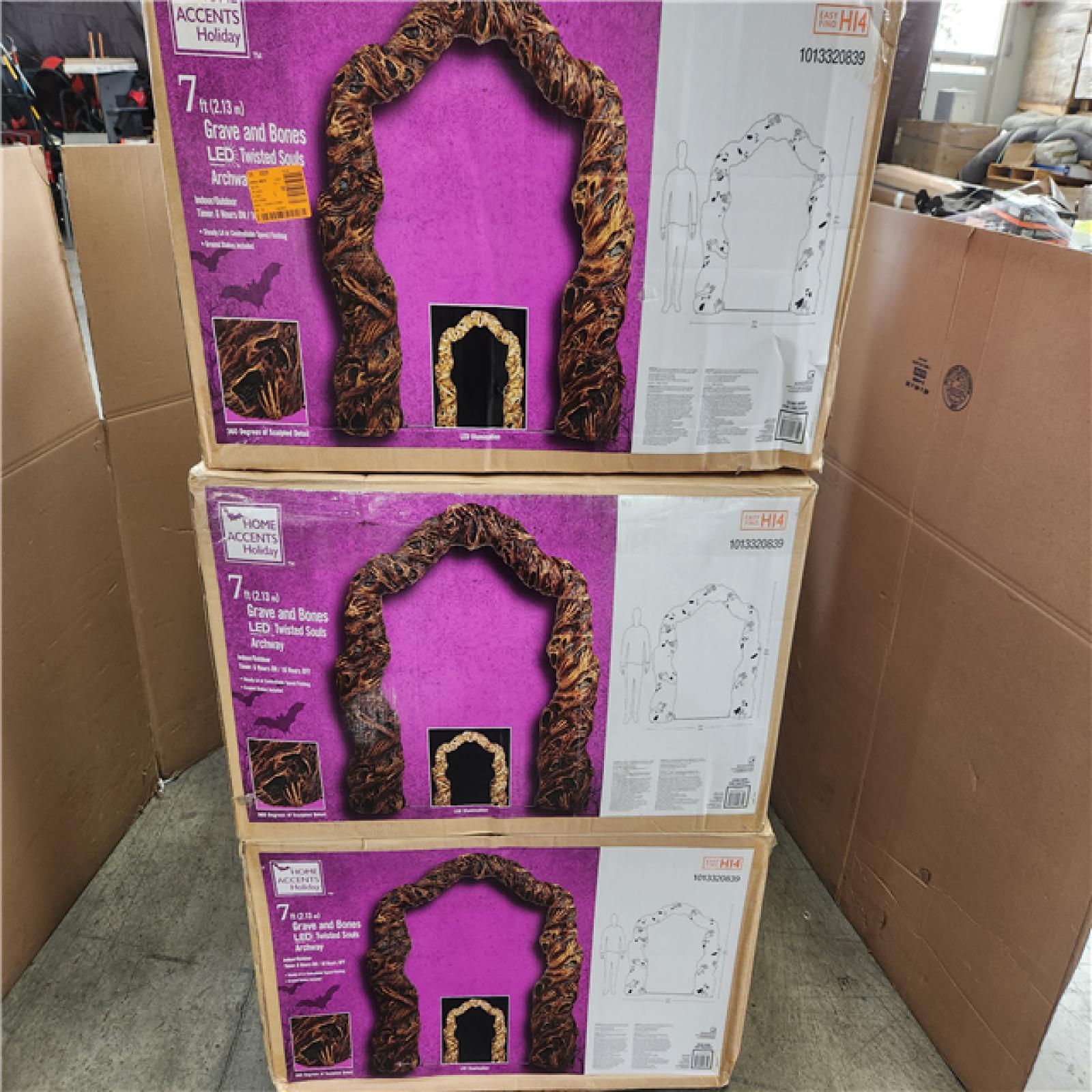 Phoenix AS-IS Holiday Pallet