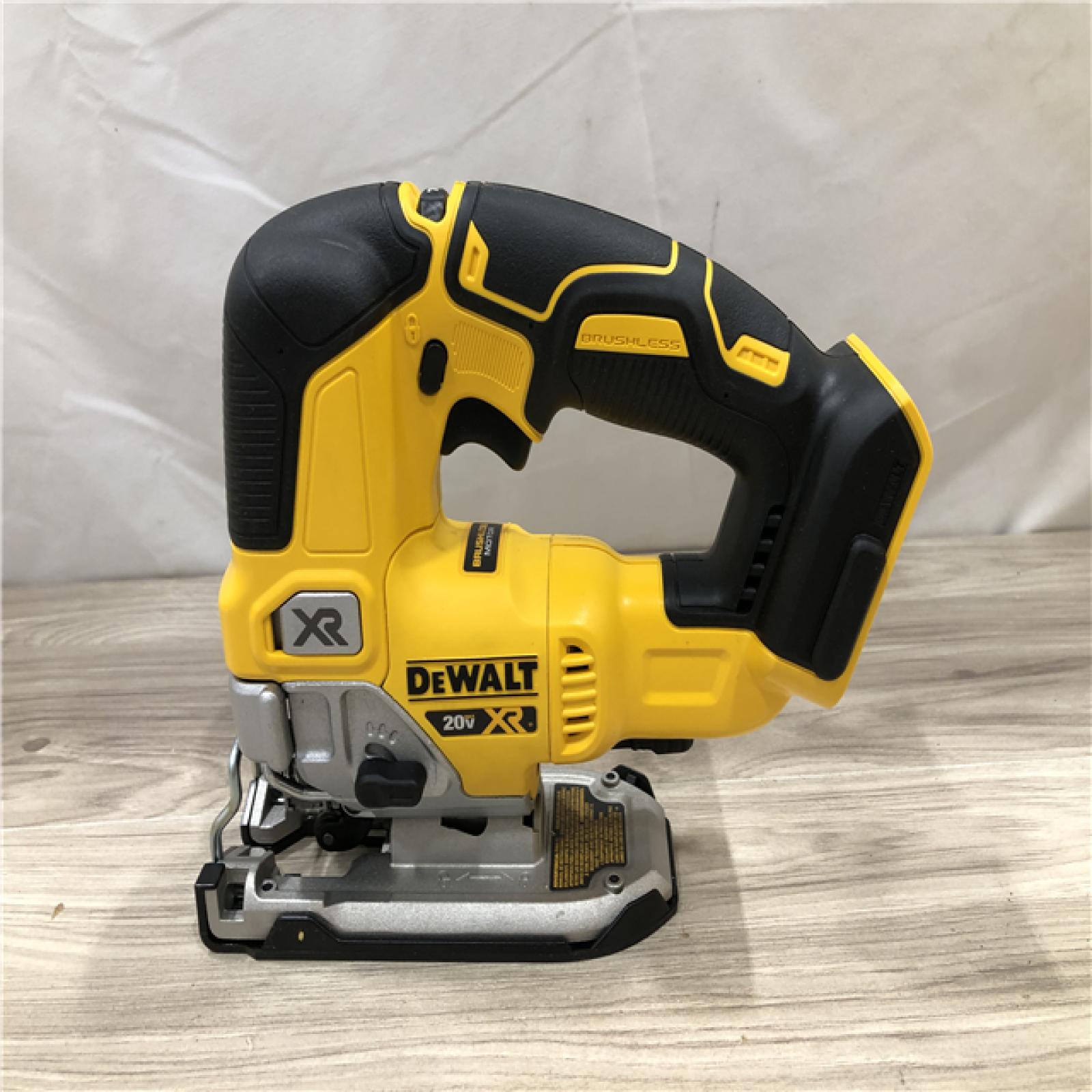 AS-IS DEWALT 20V MAX XR Cordless Jigsaw (Tool Only)