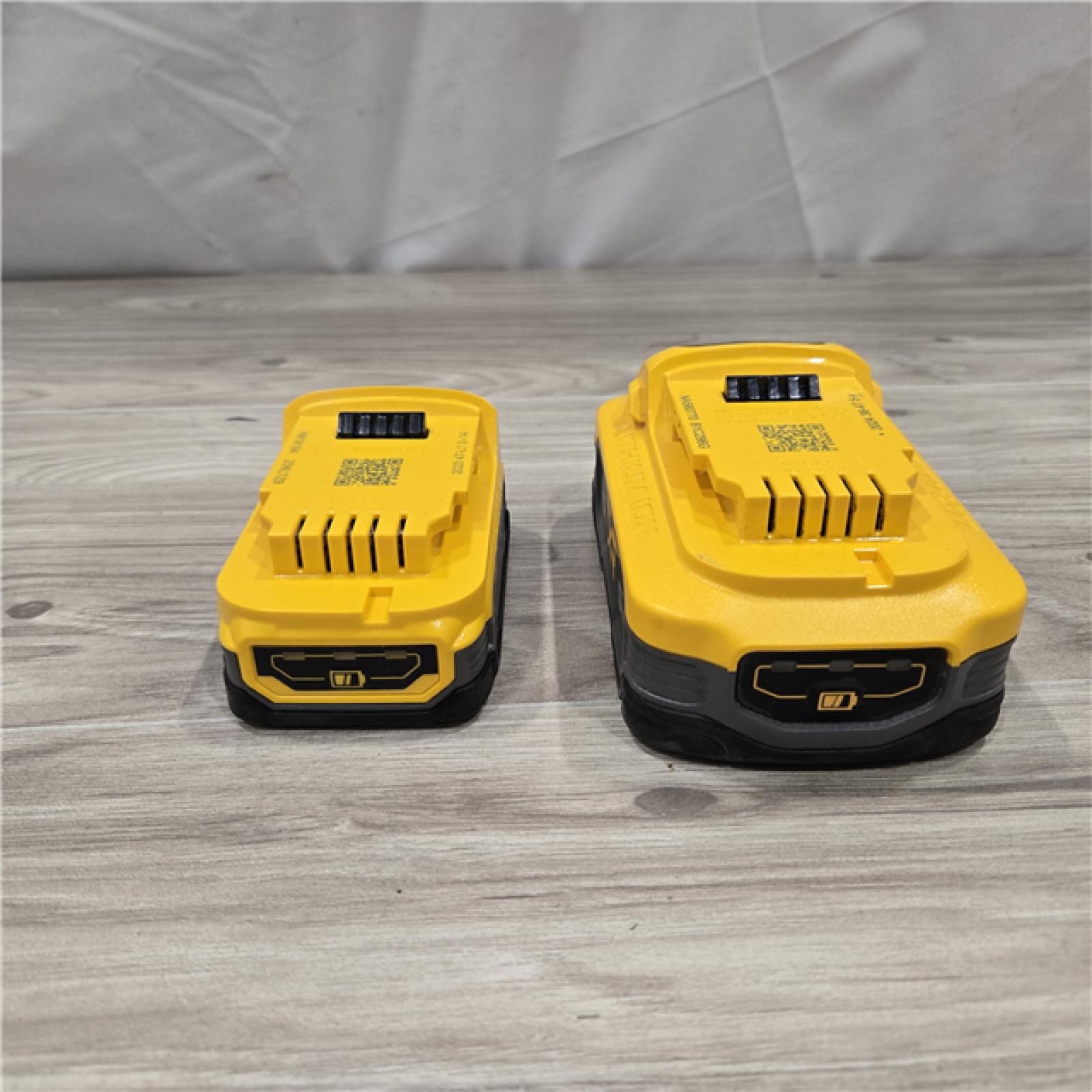 AS-IS Dewalt 20V MAX POWERSTACK Lithium-Ion Batteries and Charger Starter Kit (1.7 Ah/5 Ah) - DCBP315-2C