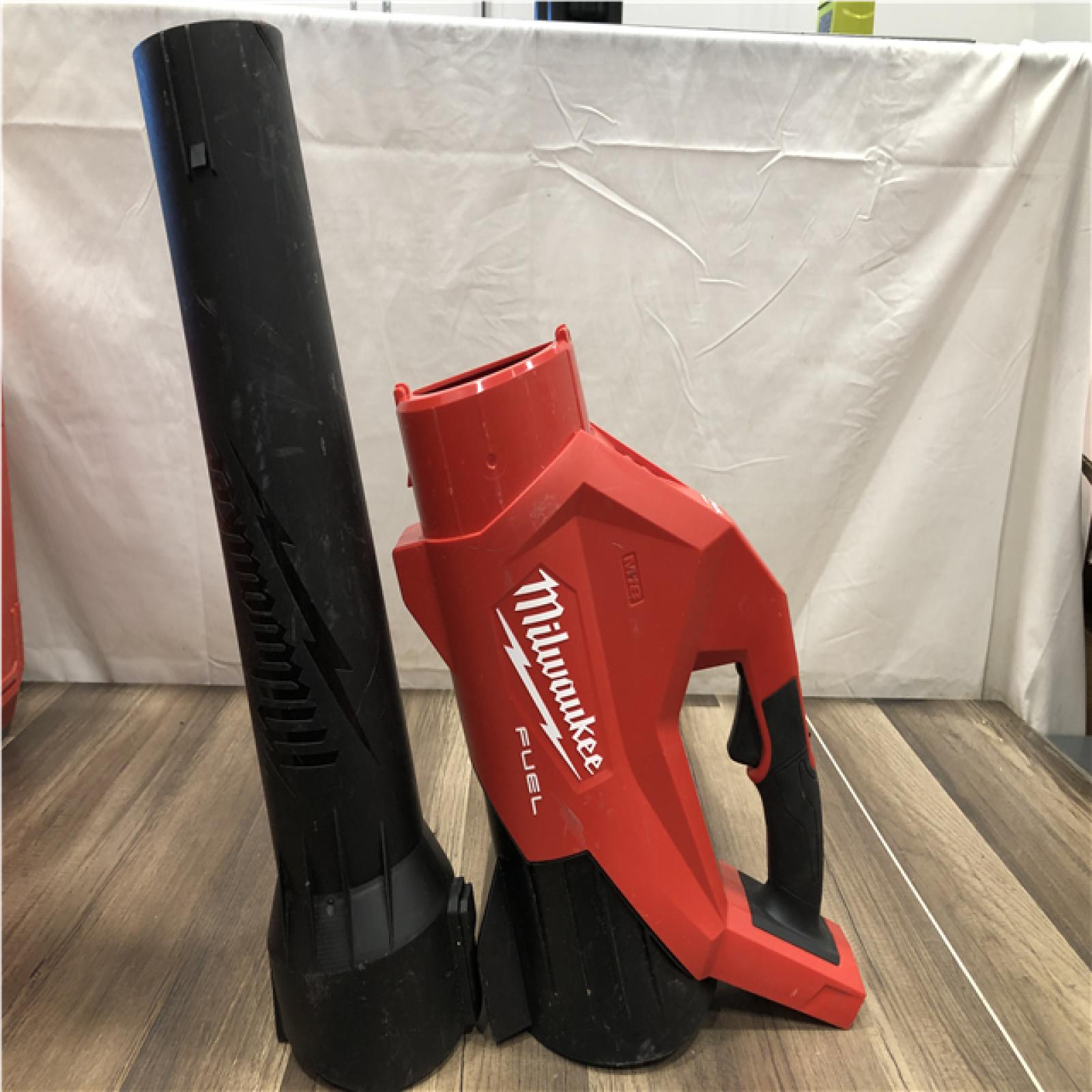 AS-IS Milwaukee FUEL 120 MPH 500 CFM 18V Lithium-Ion Brushless Cordless Handheld Blower (Tool-Only)